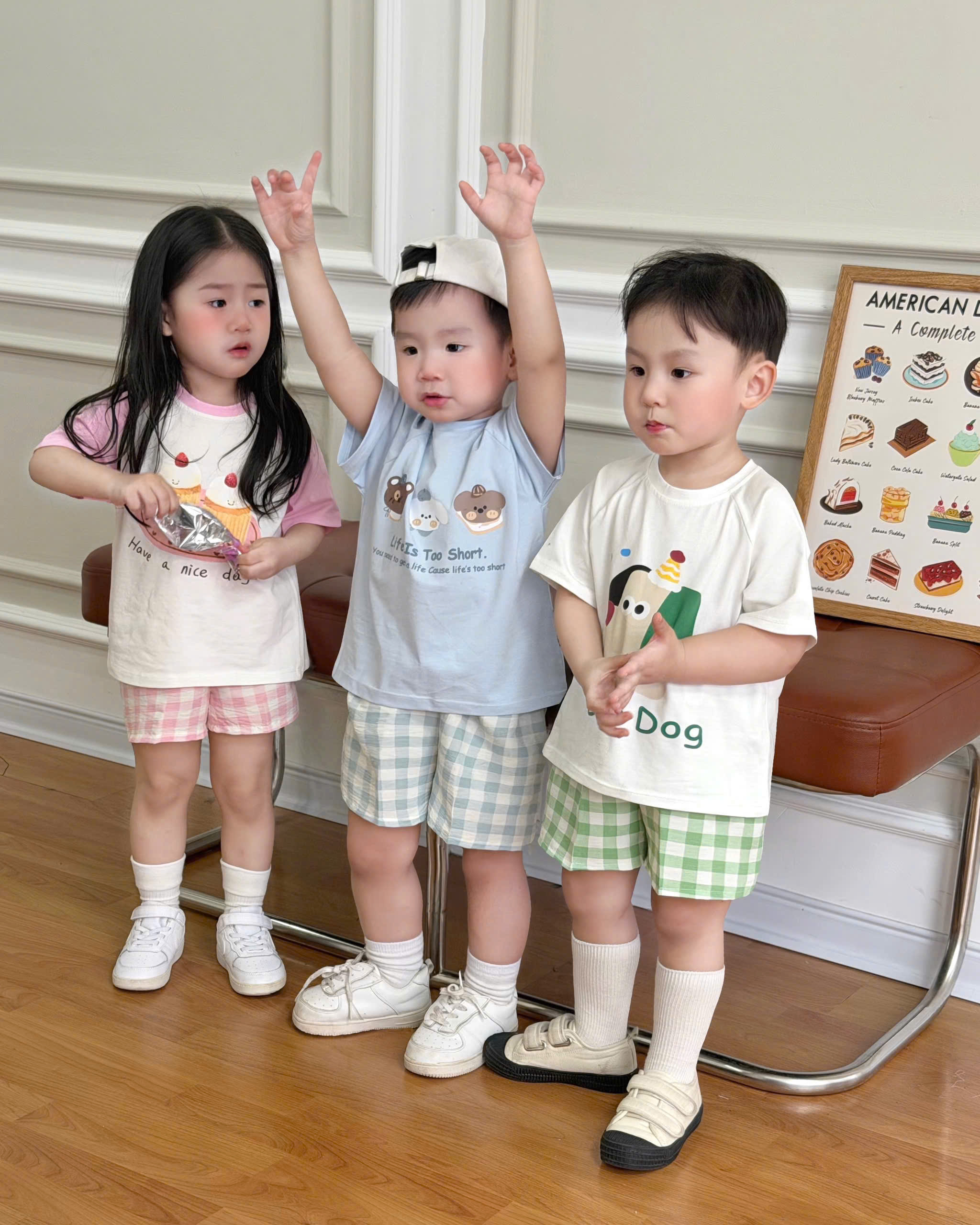 Set áo bé in hình + quần ( NÂU )_thumbnail_4