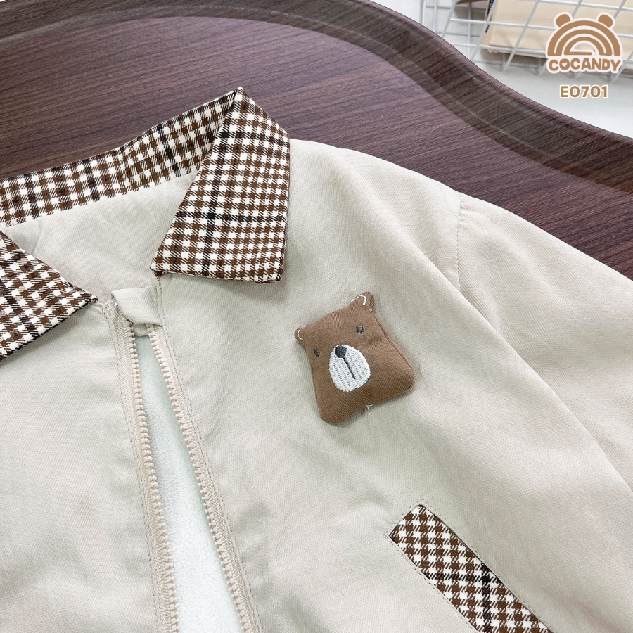 Áo khoác gió BE cổ caro nâu phối gấu_thumbnail_4