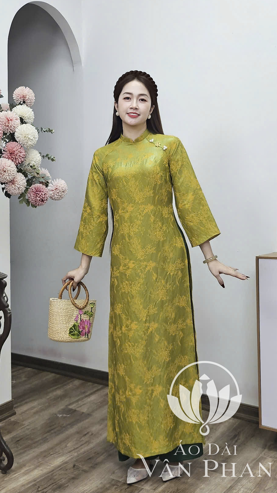 CT333 áo dài cách Tân 2p tay dài loe toe tằm vàng ánh xanh_thumbnail_2