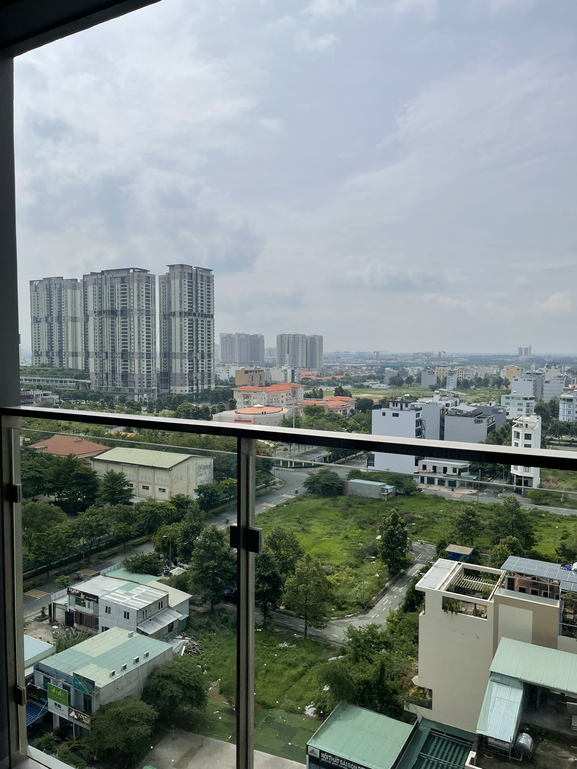 Chủ nhà kẹt tiền cần bán 1 phòng ngủ, NTCB. View sông, giá 4.3 tỷ_thumbnail_2