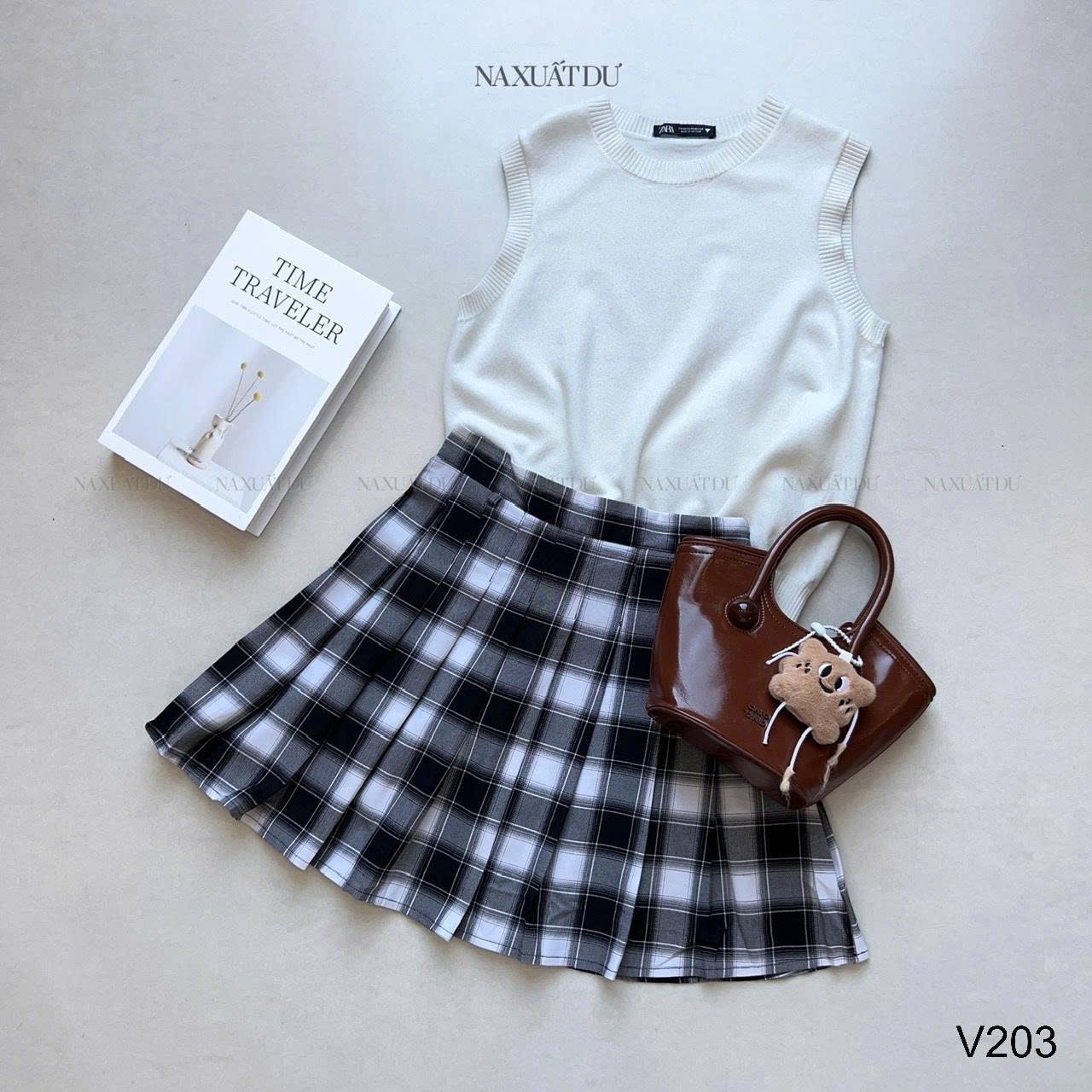 Set 2 chân váy xếp ly 