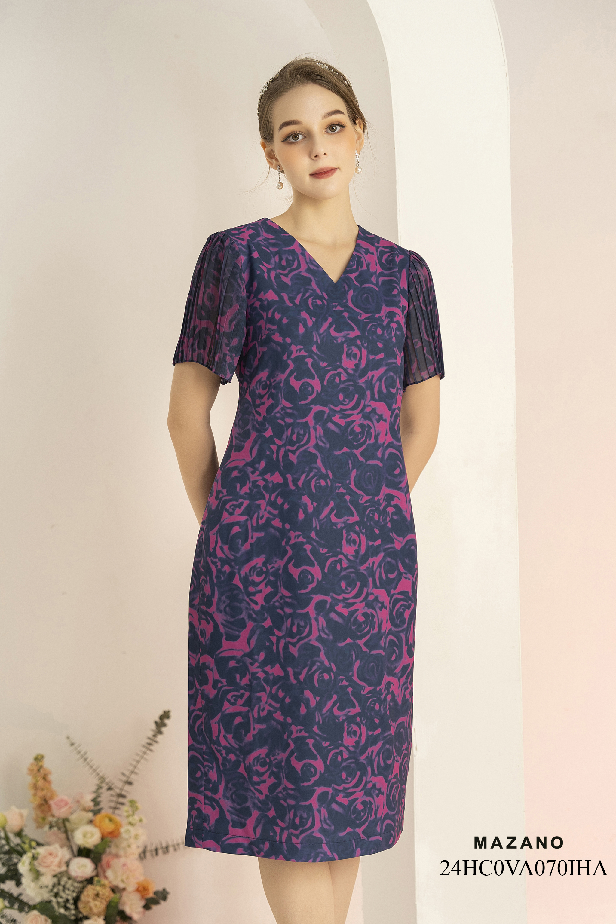 Đầm hoa hồng phối tay dập ly 24HC0VA070IHA