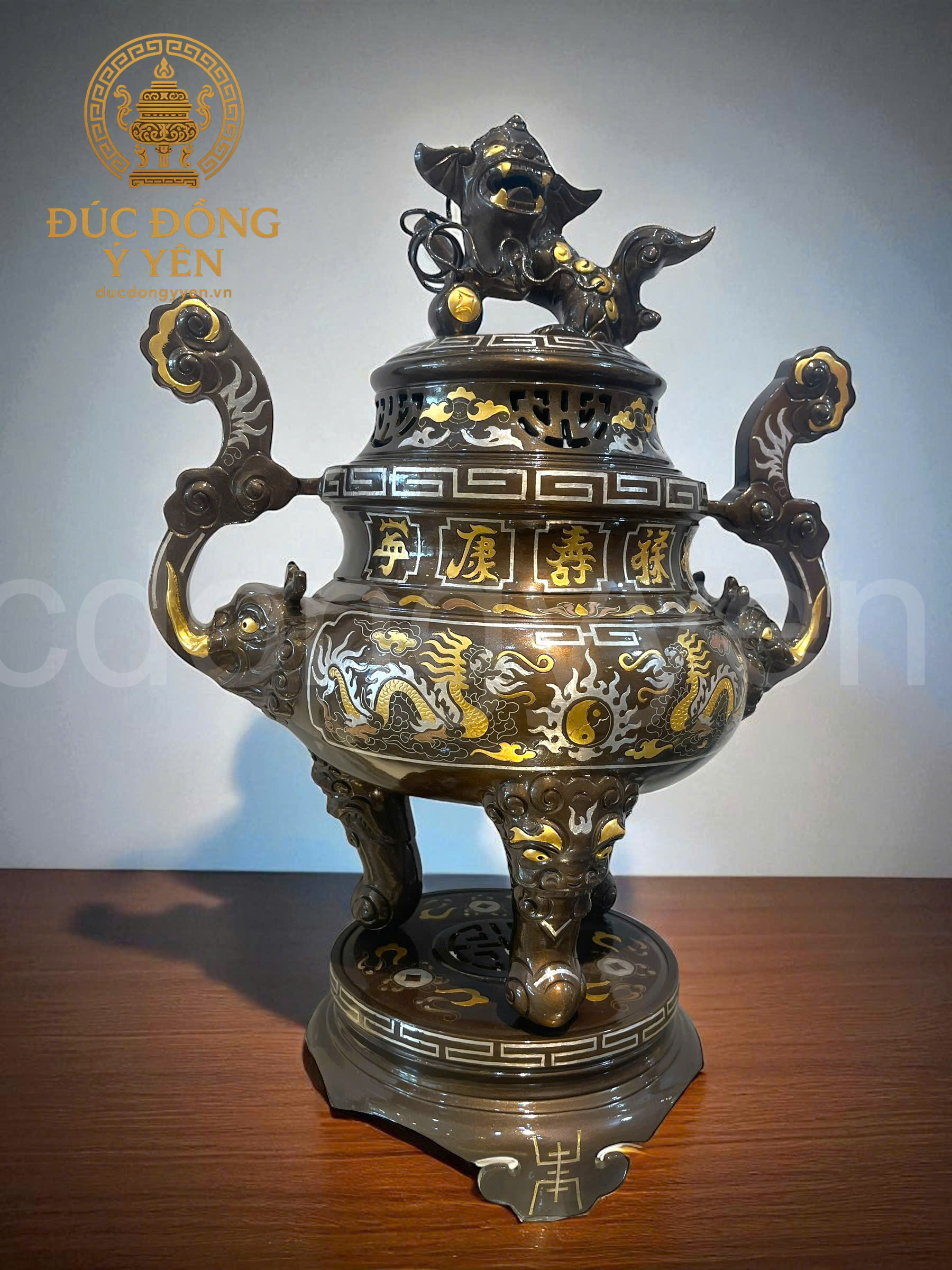 Bộ đỉnh thờ khảm tam khí dát điểm vàng đúc đồng đỏ _thumbnail_2