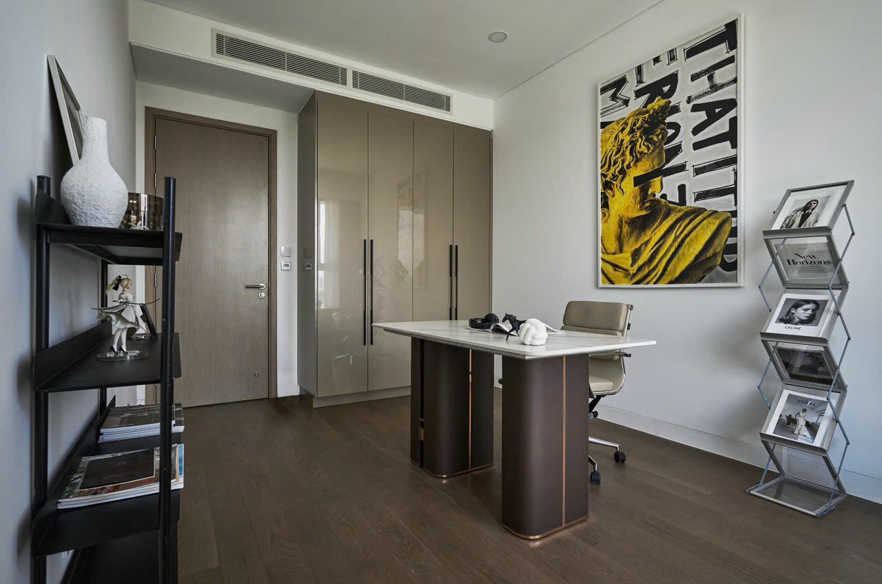 Chuyển nhượng căn hộ 3 phòng ngủ, giá tốt chỉ 17 tỷ_thumbnail_1