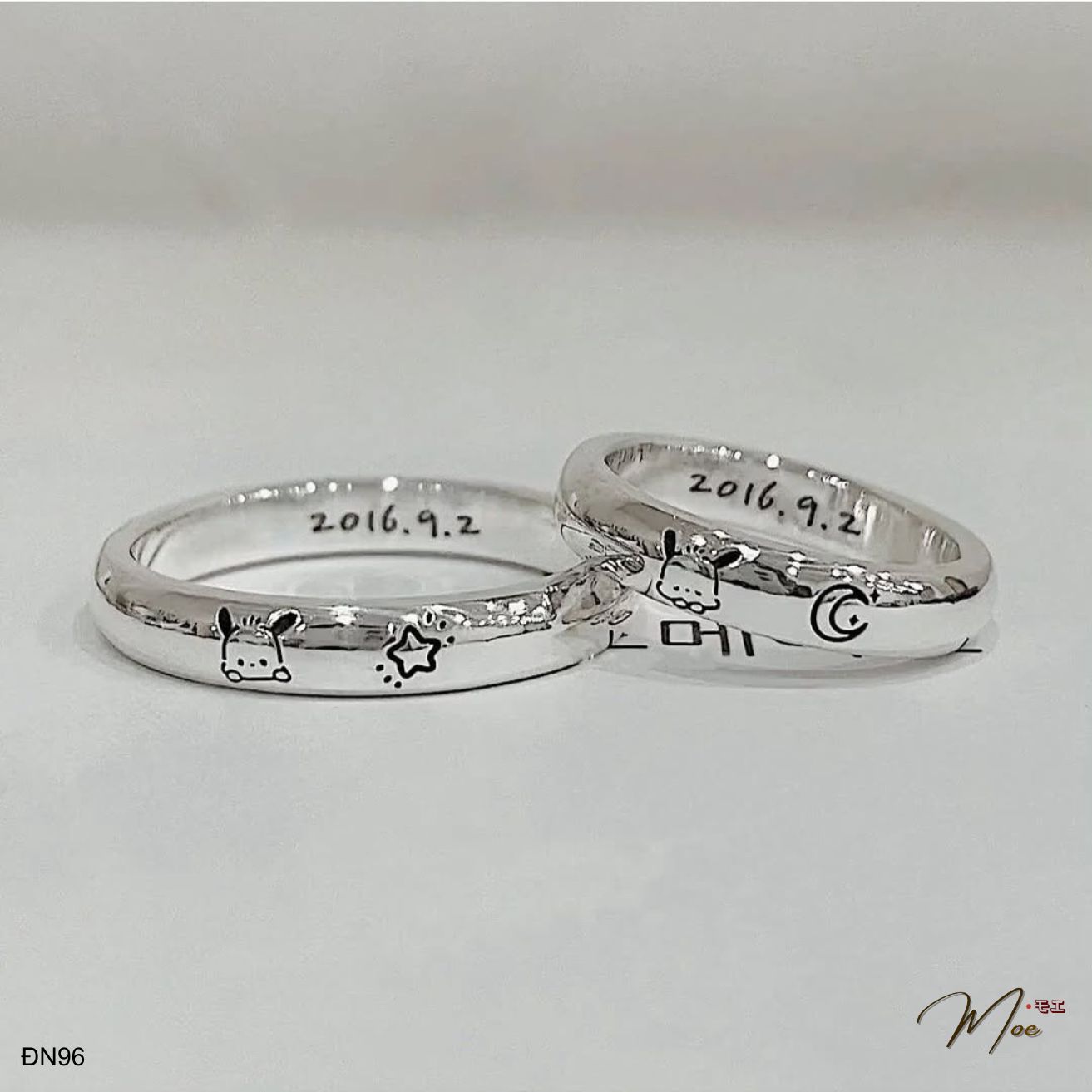 ĐN96 - Nhẫn đôi tròn trơn khắc chibi cute (có size)
