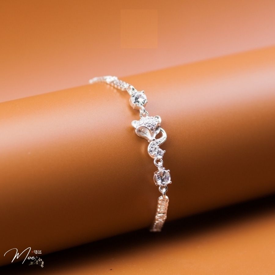 LT1 - Lắc tay hồ ly pha lê dây cứng