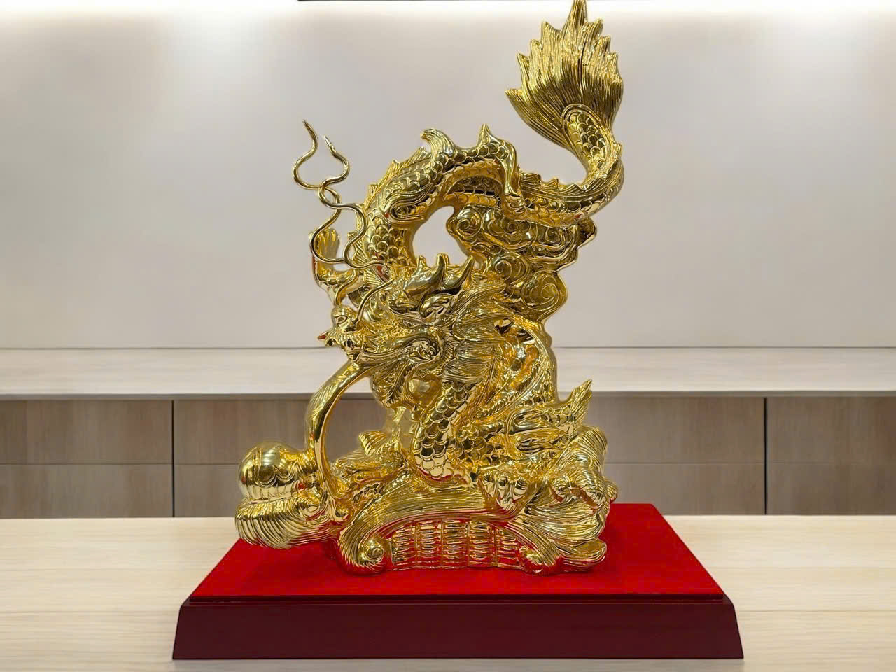 Tượng phong thủy rồng thiếp vàng 9999 Tượng phong thủy rồng thiếp vàng 9999