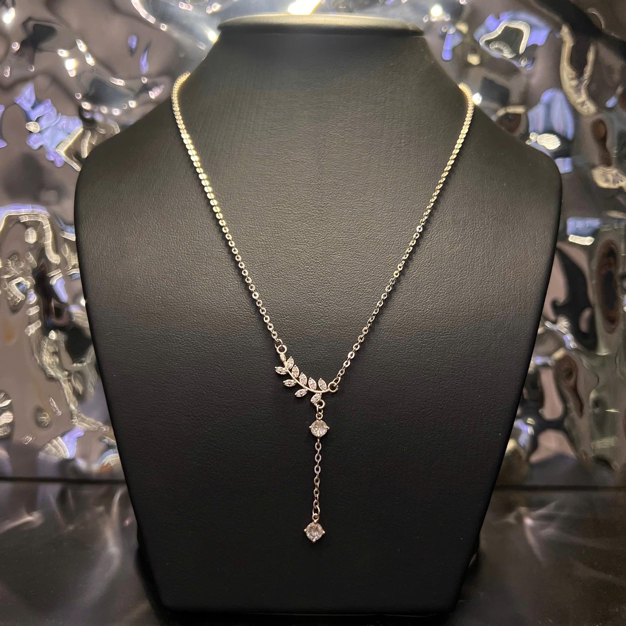 vòng cổ bạc s925 charm chiếc lá đính kim cương trắng._thumbnail_2