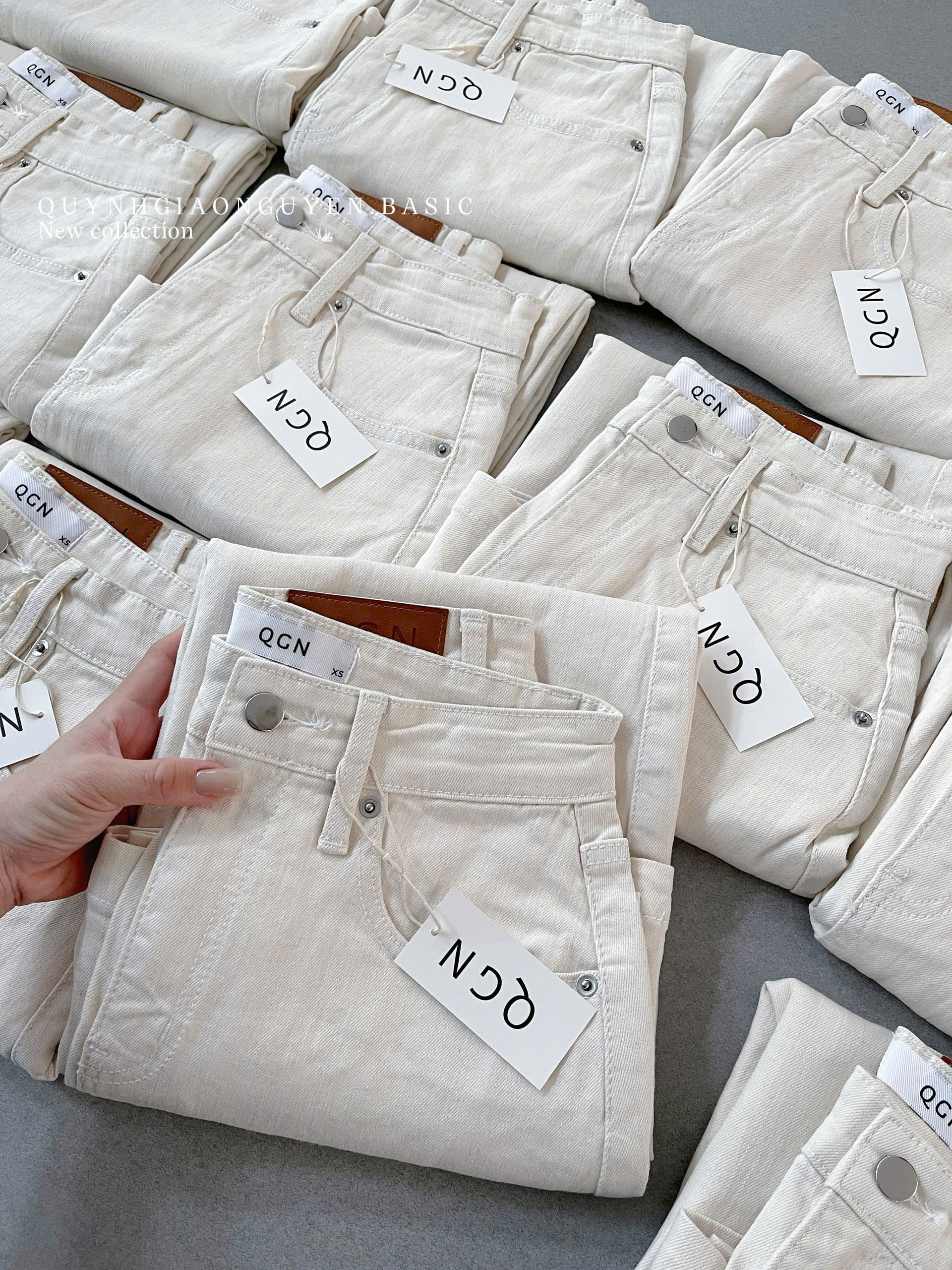 Chân váy trắng kem QGN ( KO XẺ TÀ )_thumbnail_3