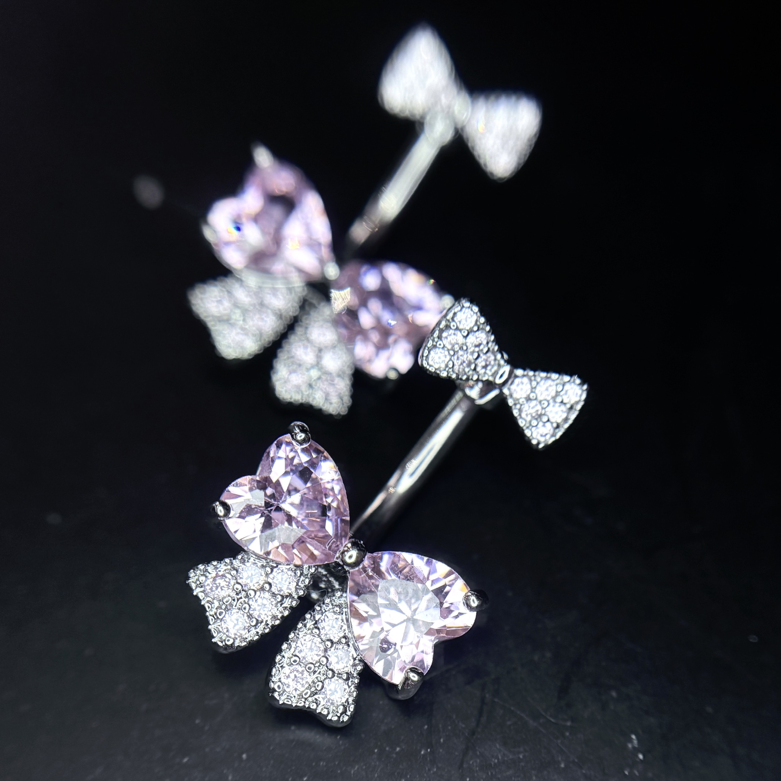 Rốn con bướm hồng đính nơ._thumbnail_3