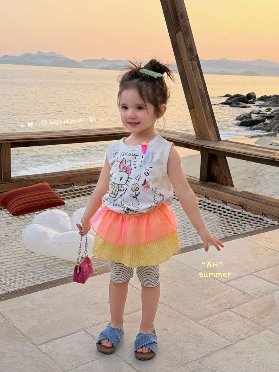 AH74 - Áo sát nách trắng in hình dễ thương hãng AH