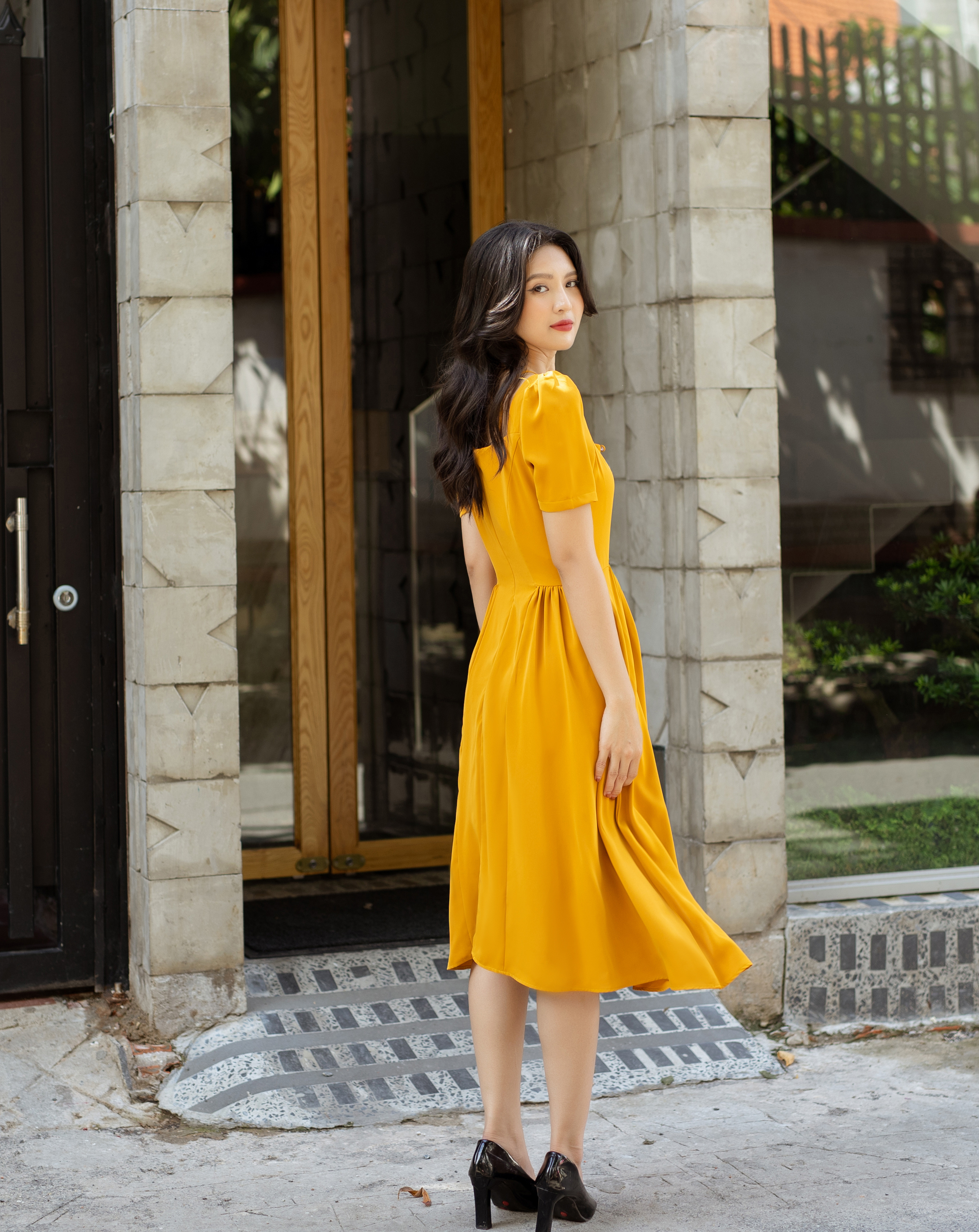 Đầm xòe tiểu thư tay con cut out đính nút_thumbnail_5