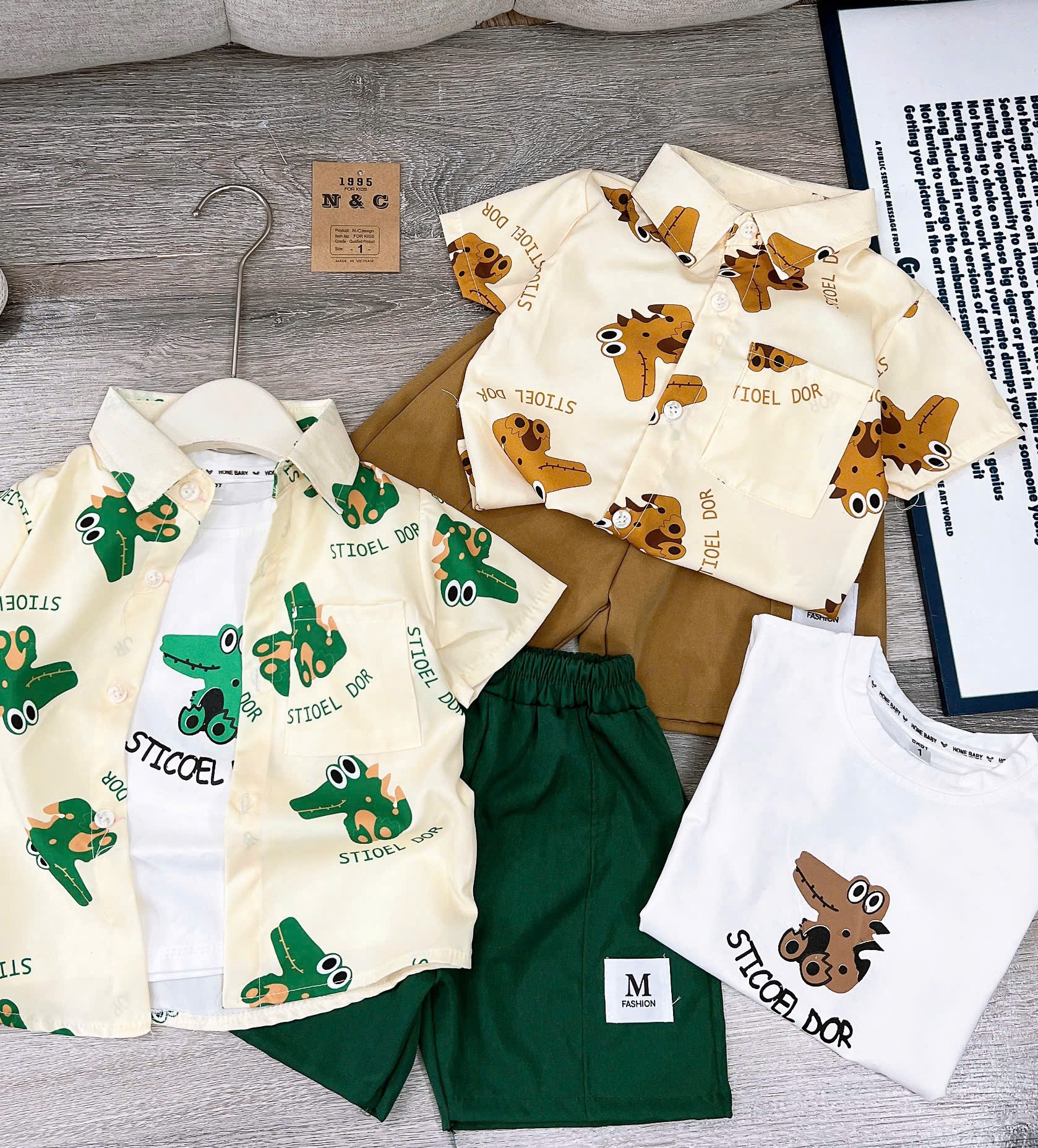 G12 SET 3CT KHỦNG LONG STIOEL DOR- A111.102