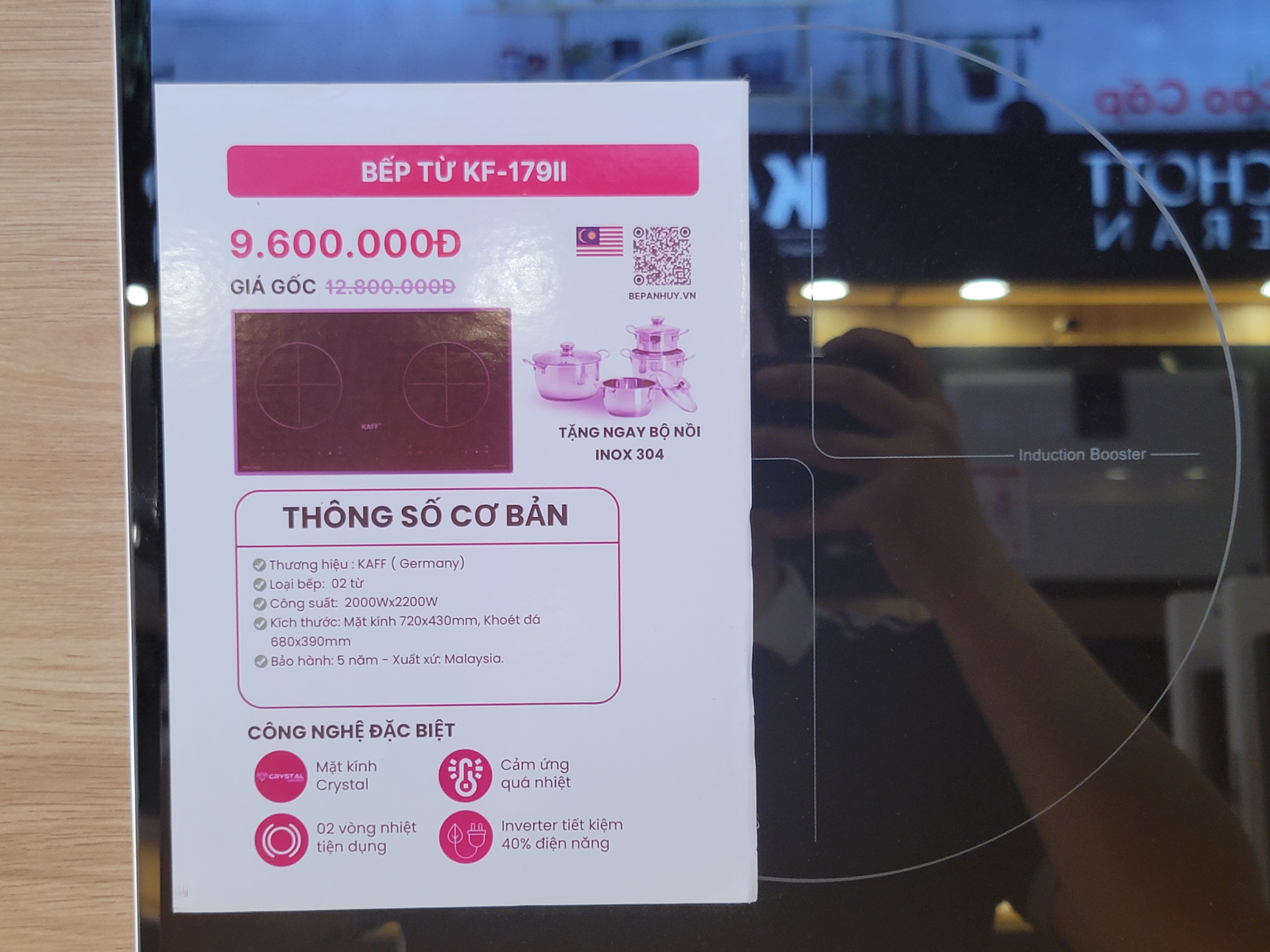 Bếp từ KF-179II trưng bày