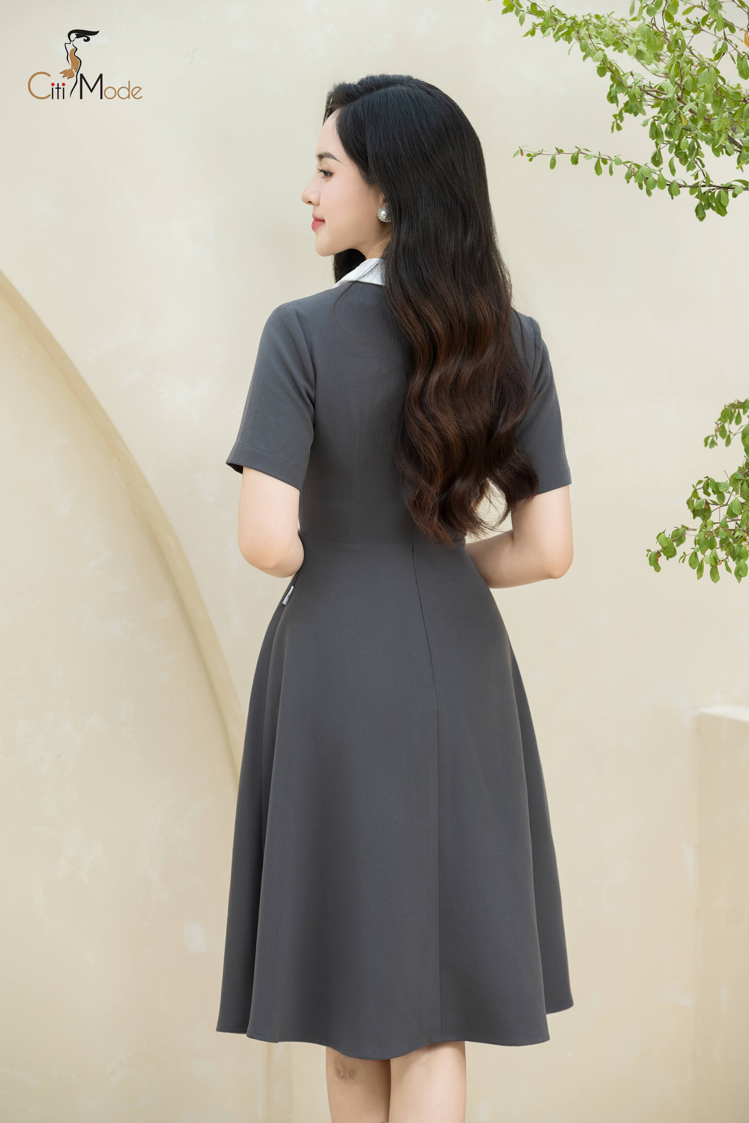 Đầm xoè xám phối cổ trắng đính hoa_thumbnail_1