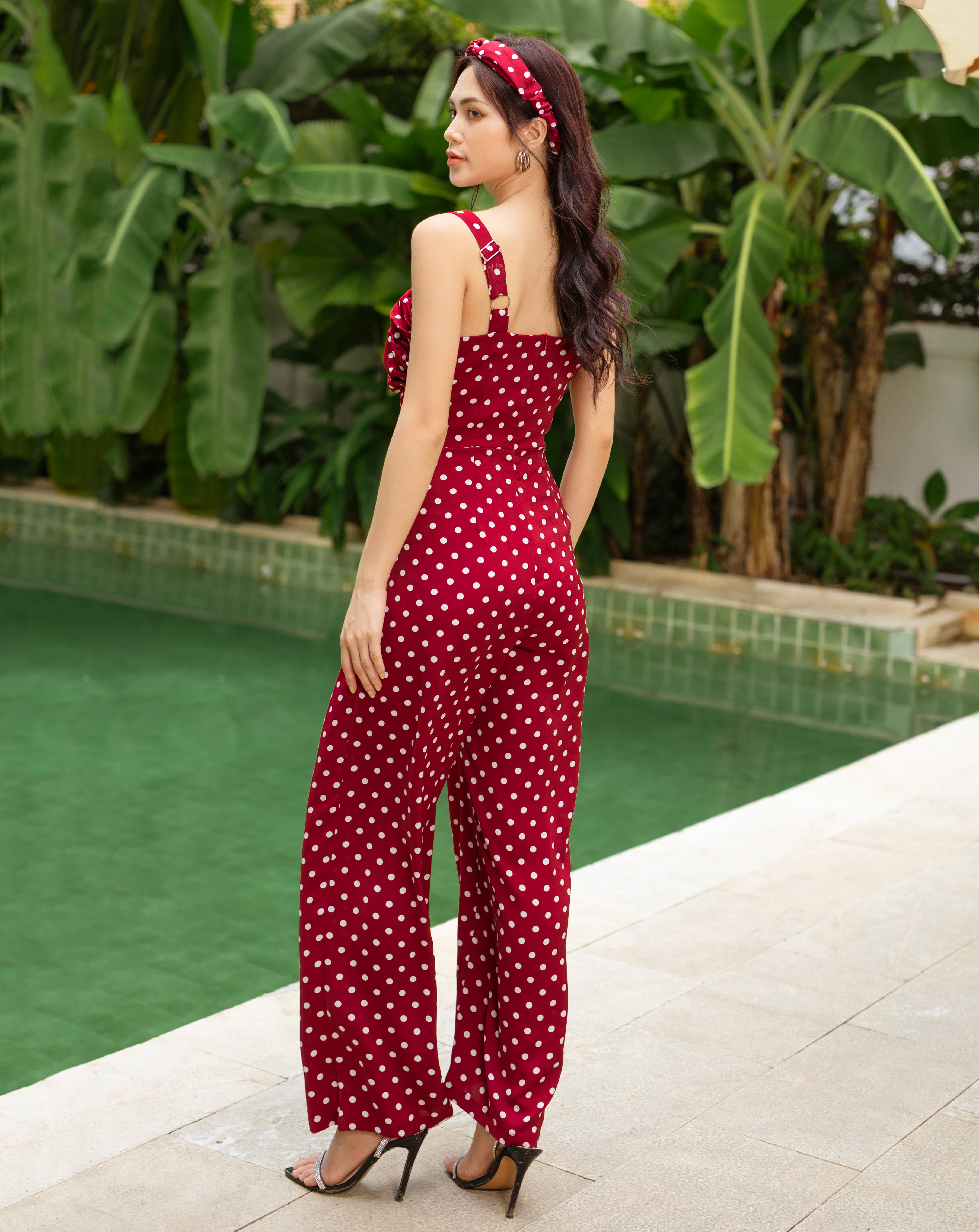 Jumpsuit dài 2 dây xoắn ngực_thumbnail_4