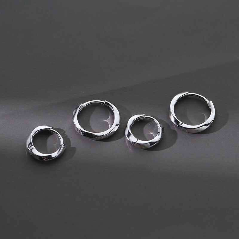 Ring on Earing_thumbnail_3