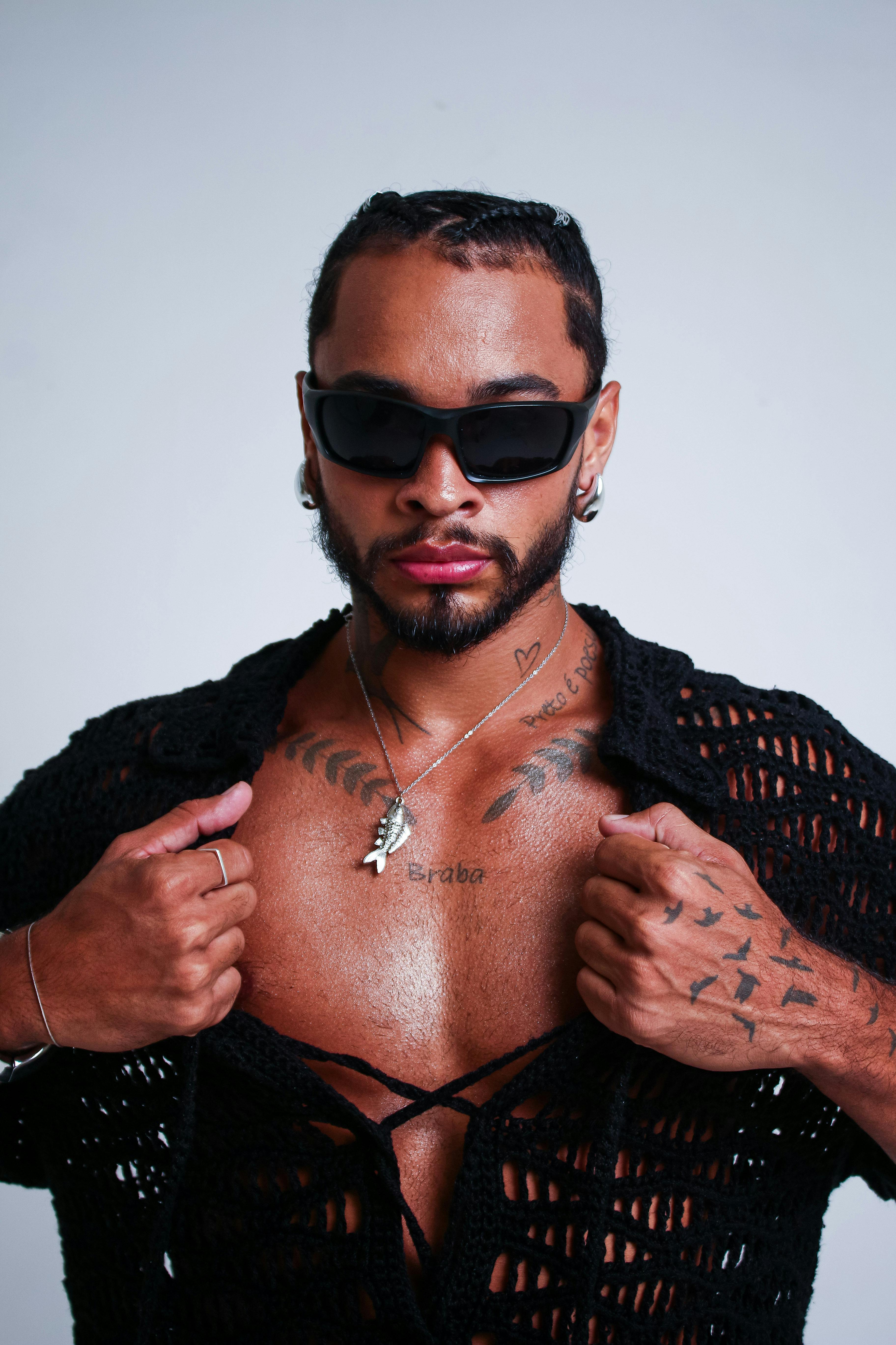 pexels-pietro-henricky-1289770821-30737614