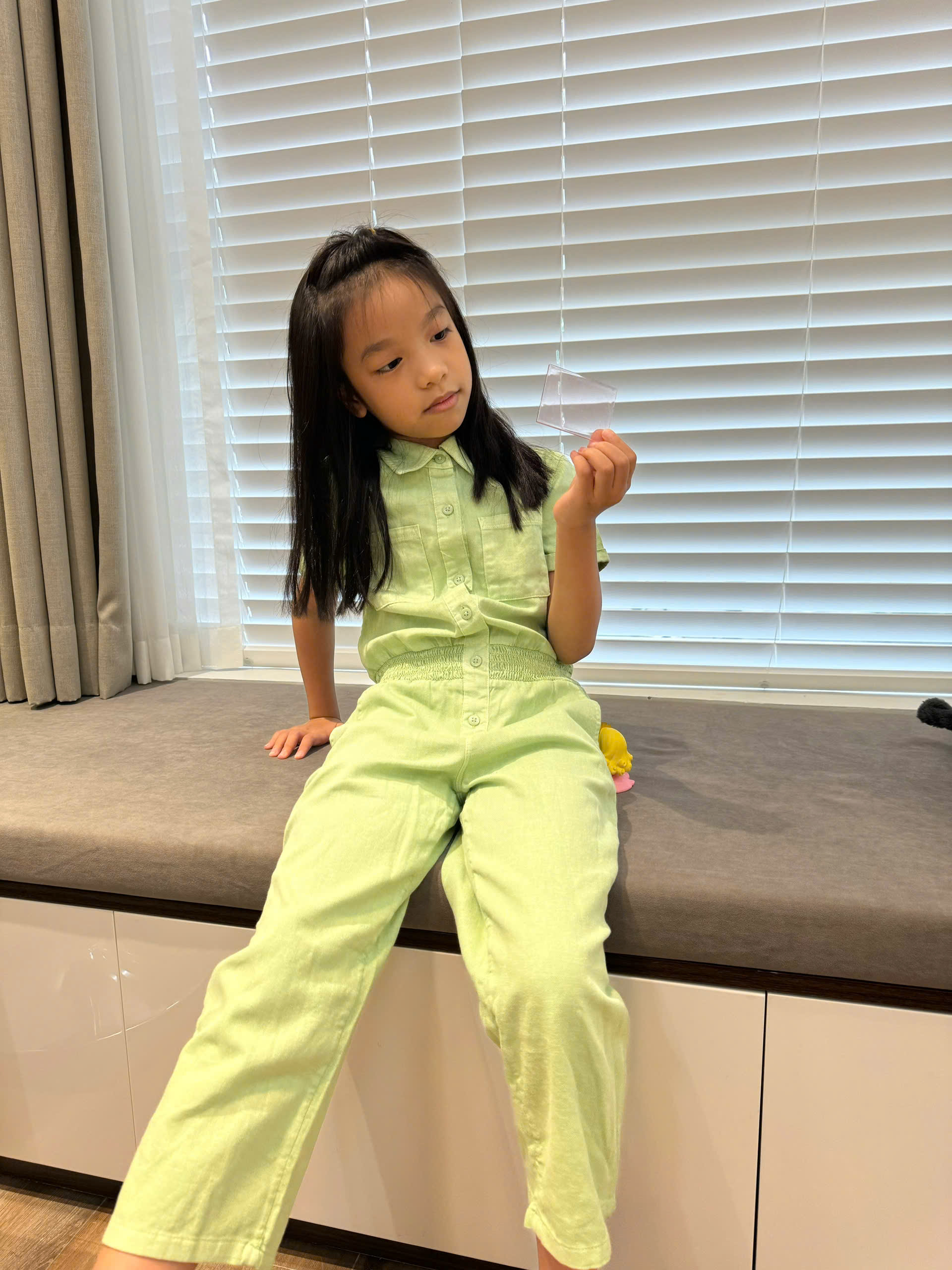 Bộ Jumpsuit quần dài kids  - D130 (SALE)_thumbnail_2