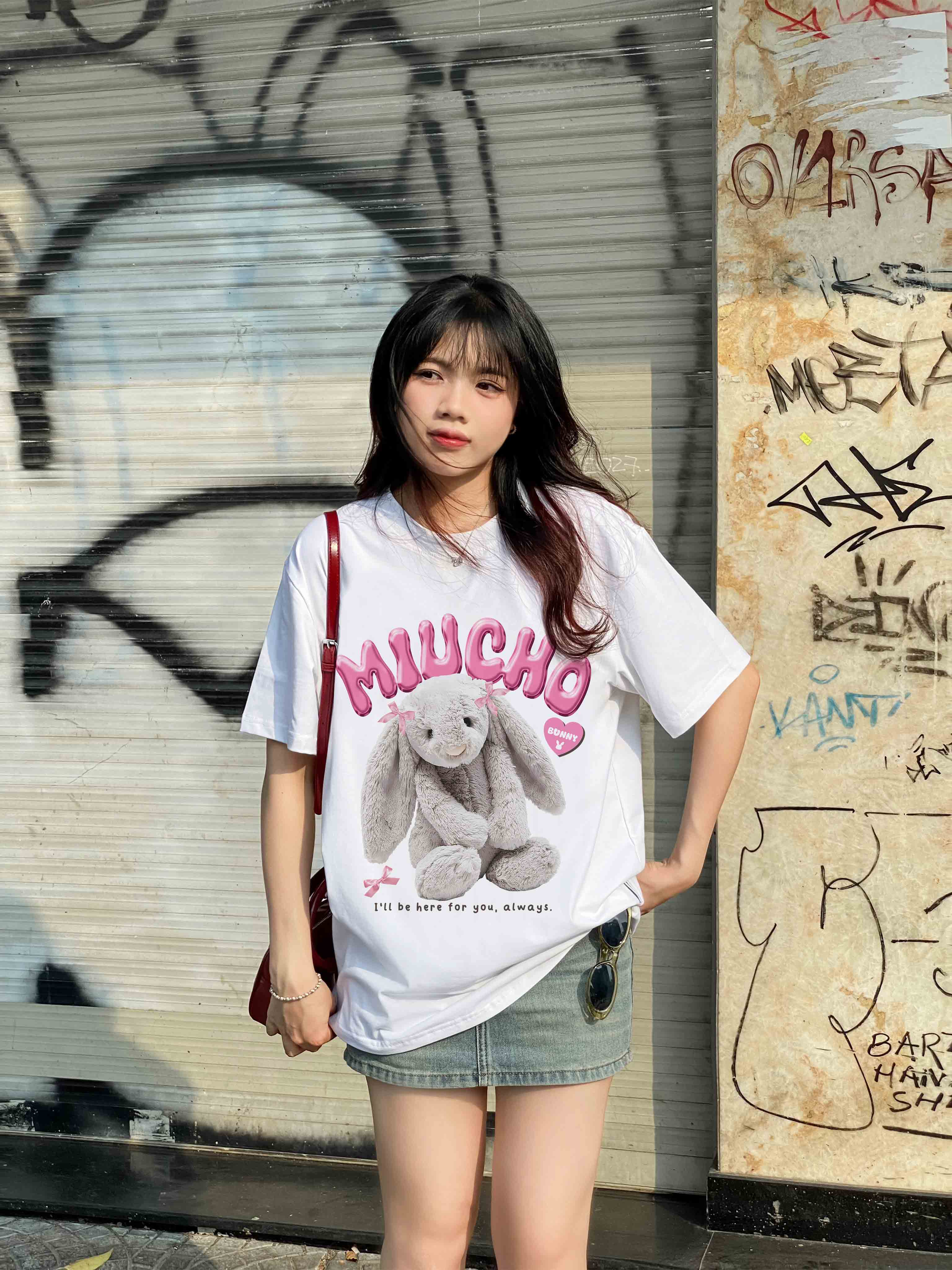 Áo thun thỏ Bunny form rộng local brand ATD1248 Miucho tay ngắn vải cotton co giản cổ tròn in mix_thumbnail_1