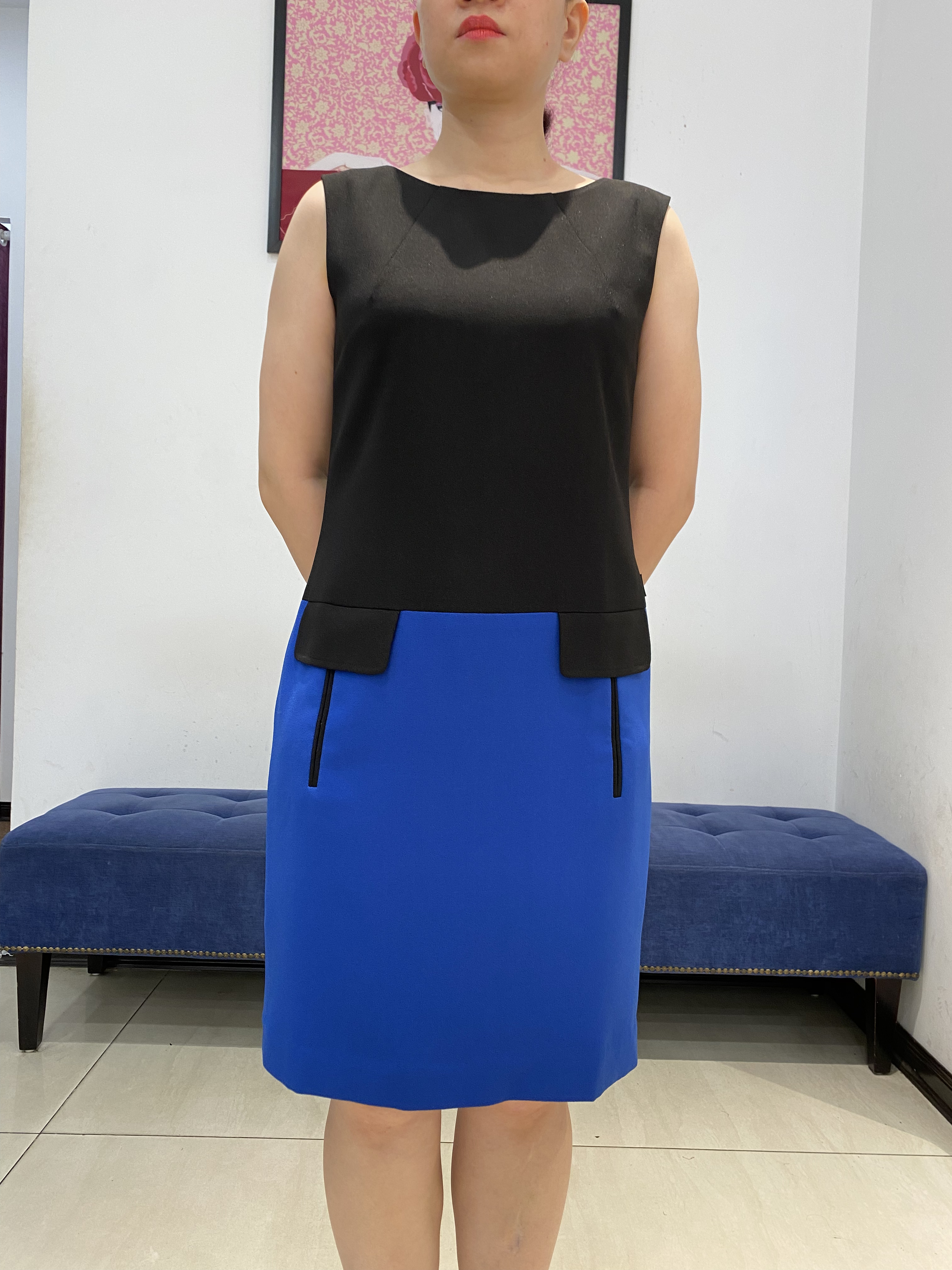 Đầm suông xanh đen tay sát