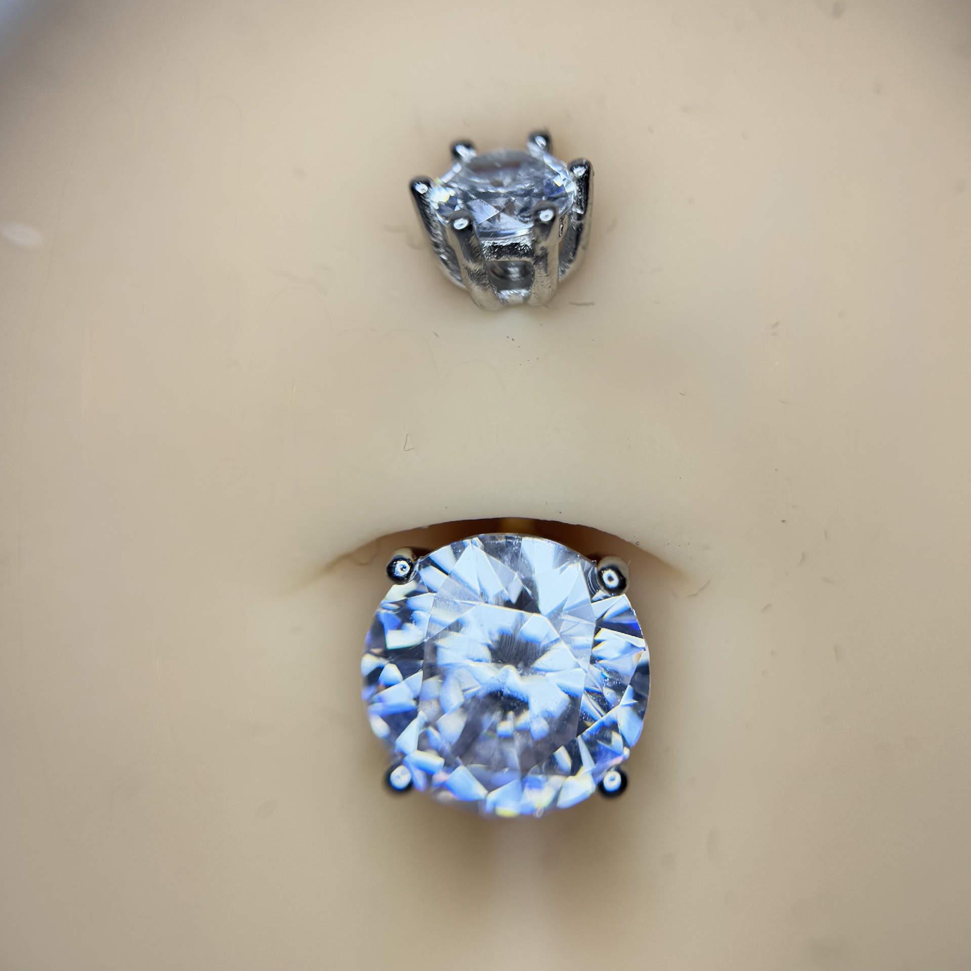 rốn bạc xi bạch kim đá chấu hai đầu tròn to_thumbnail_3