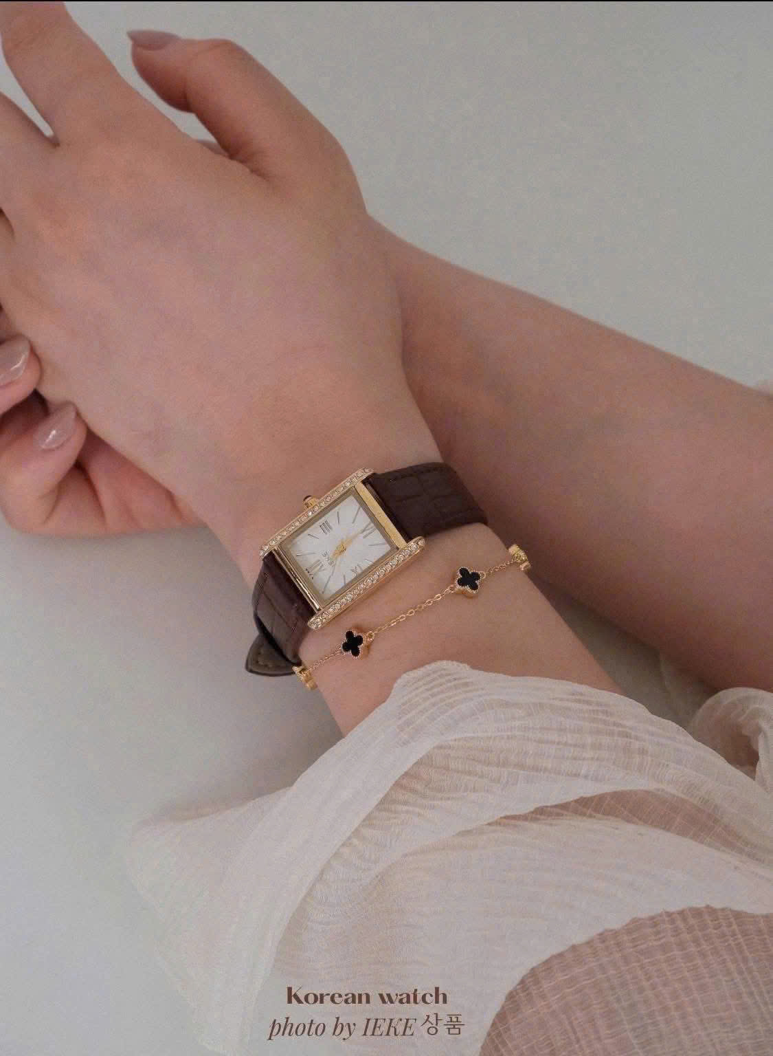 Đồng hồ dây da ( ĐEN )_thumbnail_12