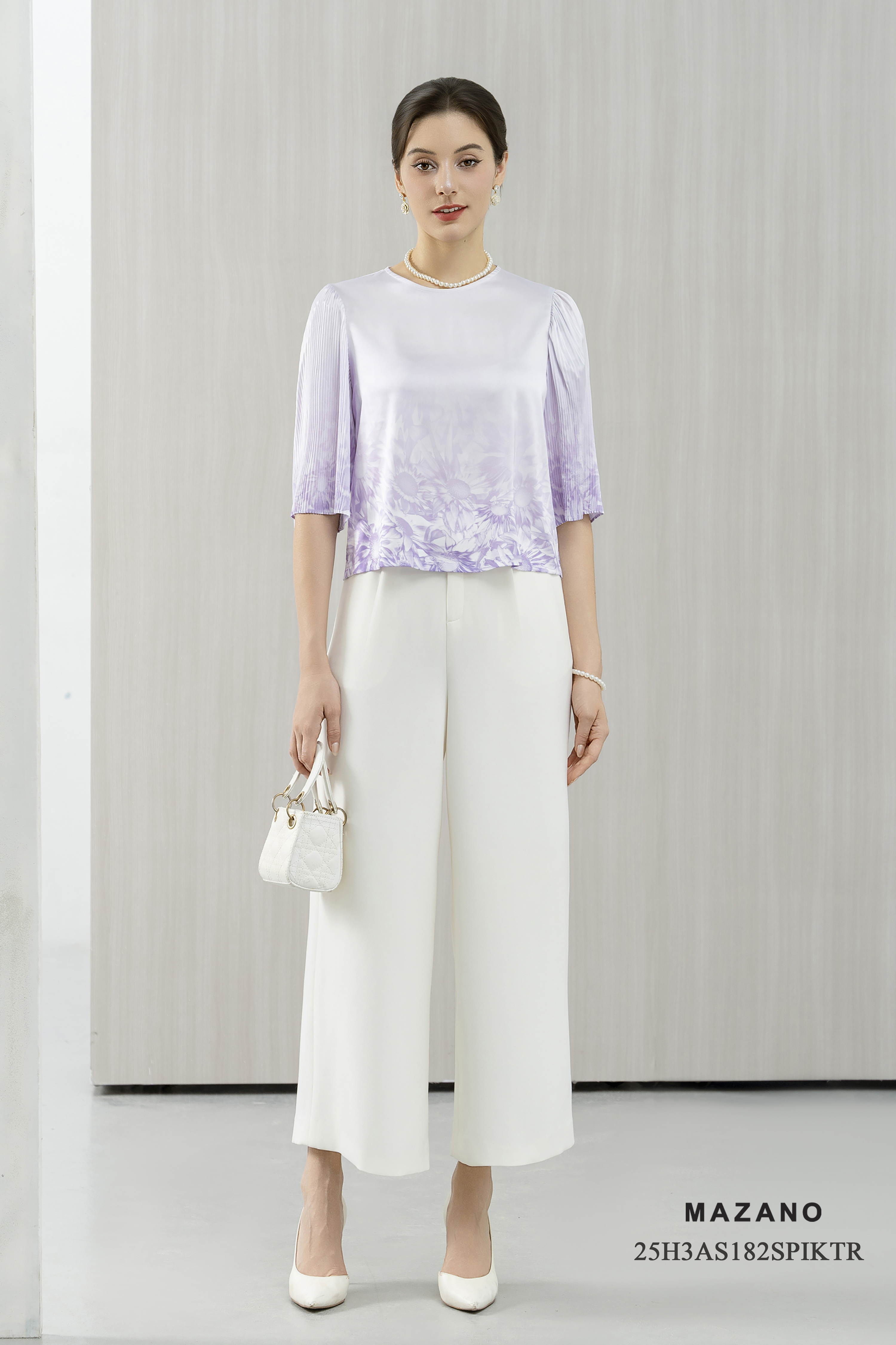 Áo top suông Họa tiết hoa cúc tím Cổ tròn Tay lỡ dập ly tăm Dài dưới eo_thumbnail_3