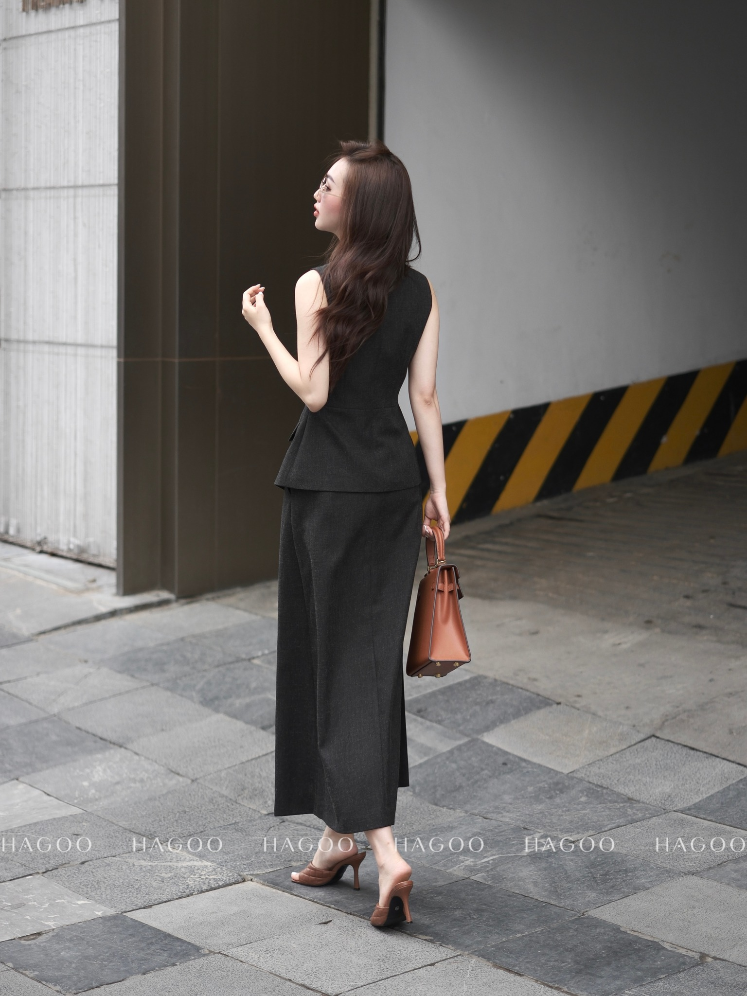 Áo Gile dáng dài HAGOO_thumbnail_3