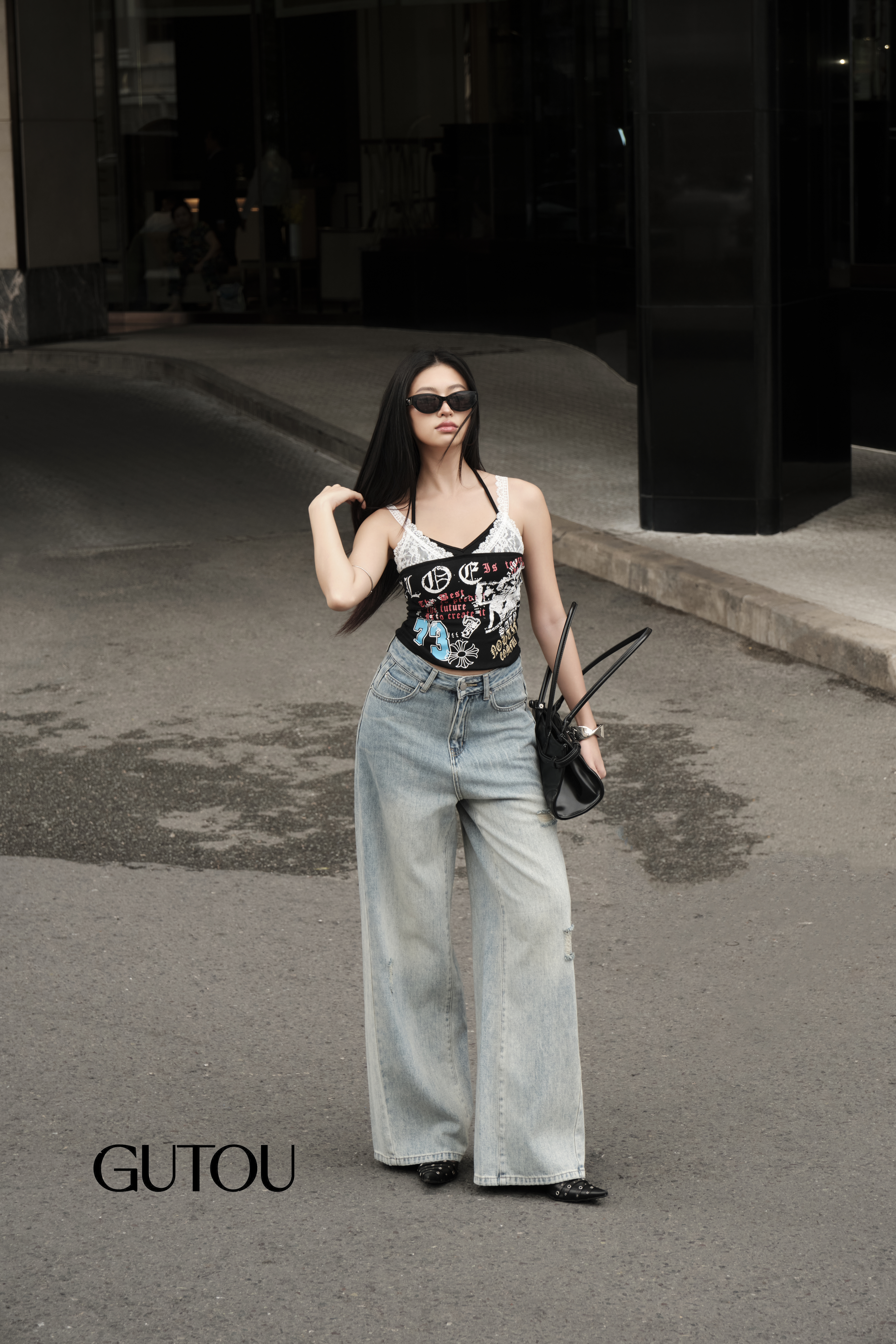 [ GUTOU ] Quần Jean Basic Rách Cá Tính_thumbnail_4