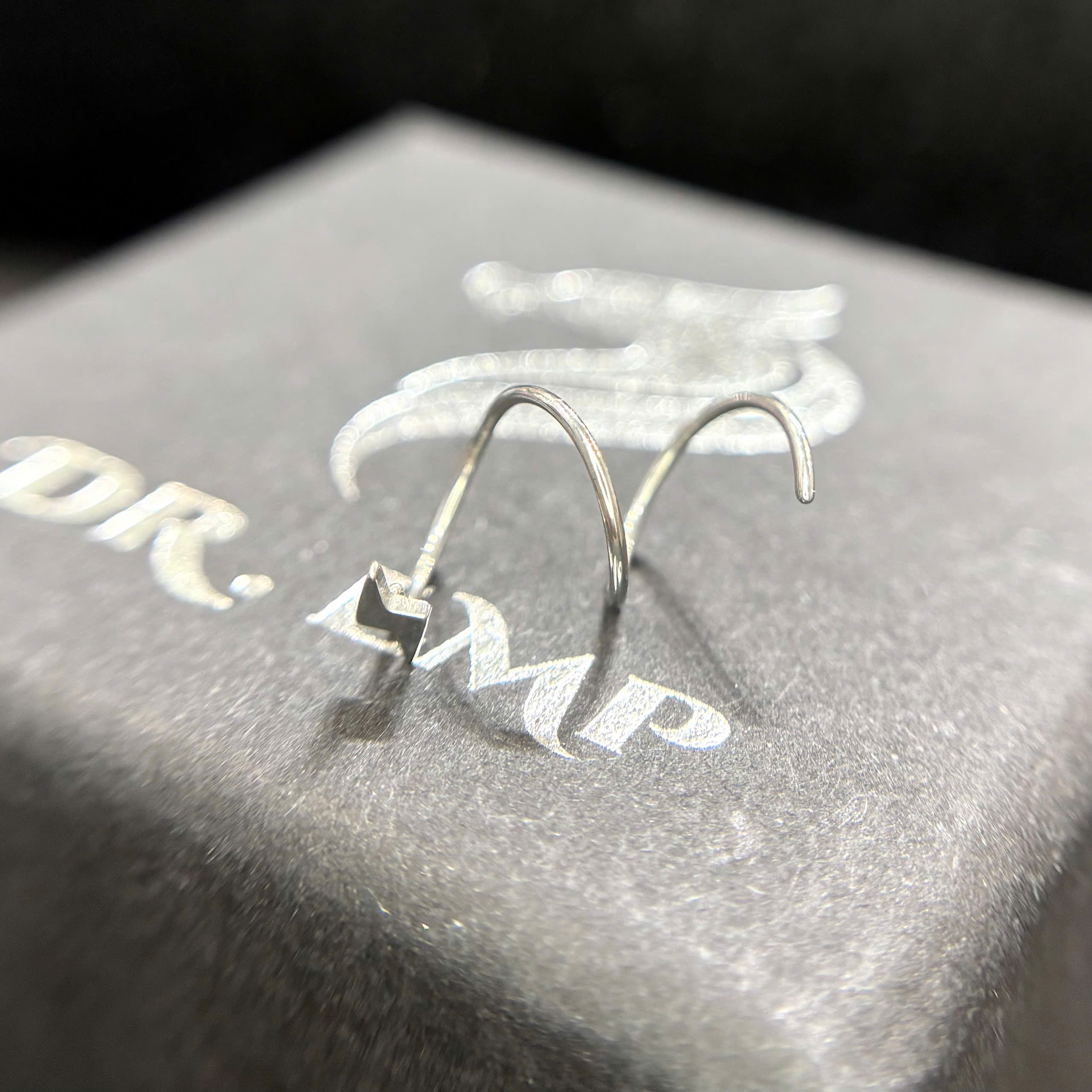 Xoắn 2 vòng xấm sét_thumbnail_3