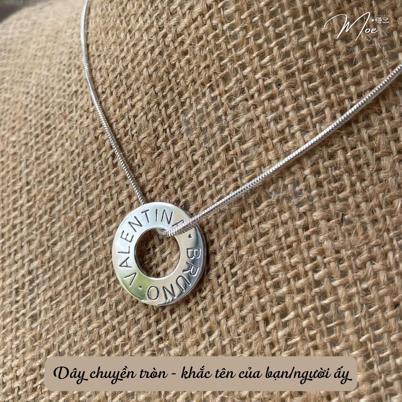 DN49 - Dây chuyền nam mặt tròn khắc chữ theo yêu cầu_thumbnail_3