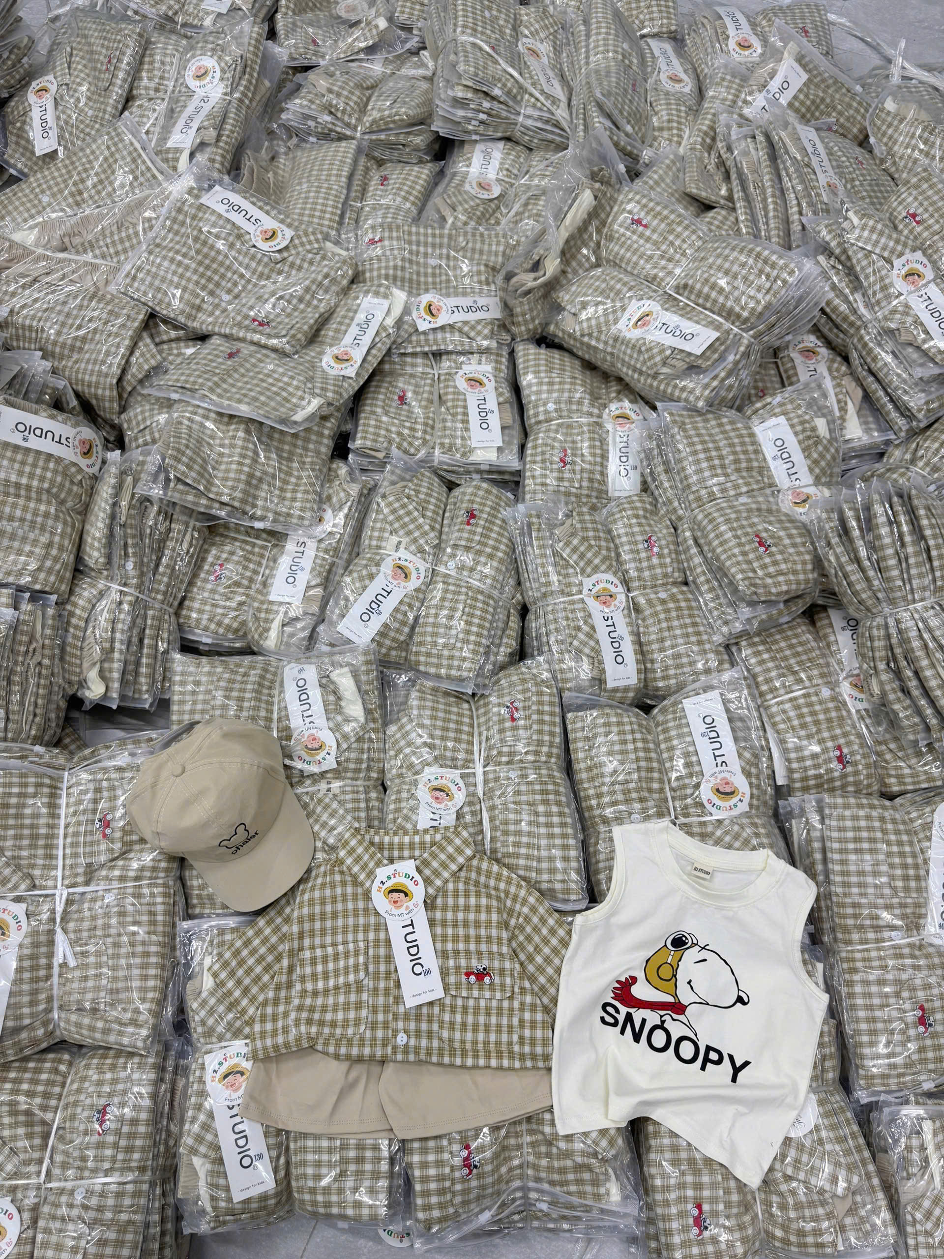 Set áo caro + quần kèm nón_thumbnail_2