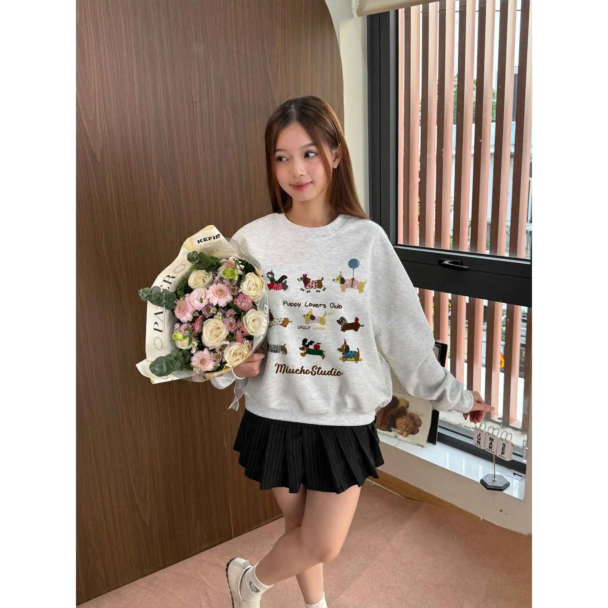 Áo Sweater form boxy Miucho nỉ 2 da dày dặn thoáng mát thoải mái Puppy lovers club in mix 2819_thumbnail_2