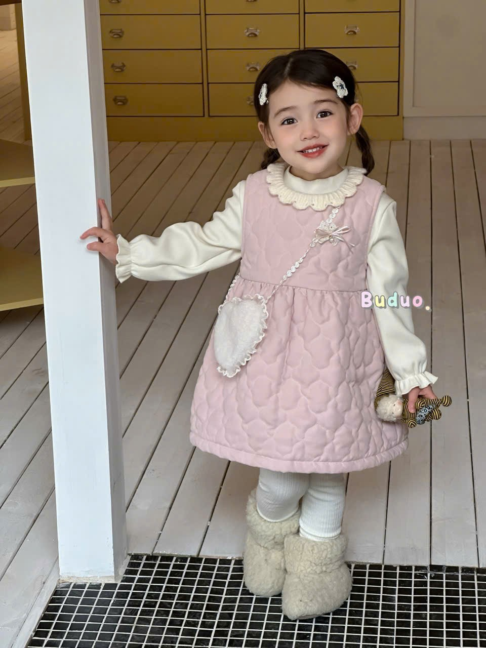 (V87) Váy phao trần bông kèm áo giữ nhiệt và túi tim màu hồng Budou