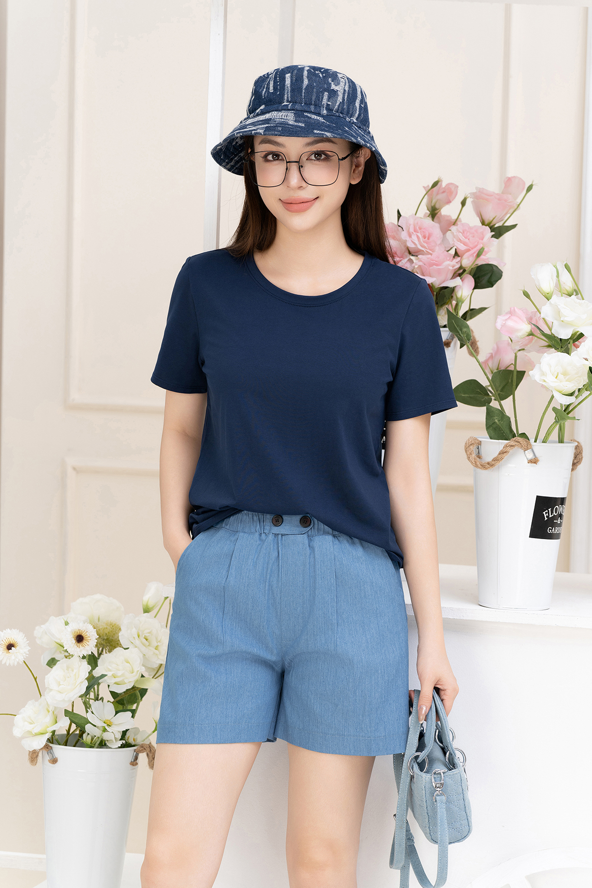 Áo phông nữ trơn form vừa_thumbnail_1