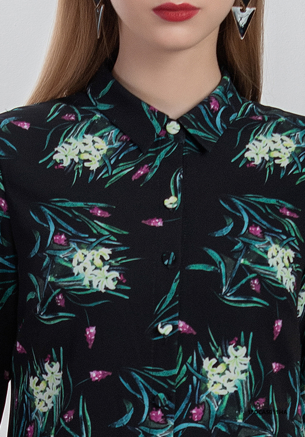 Áo sơ mi tay lỡ họa tiết in hoa_thumbnail_4