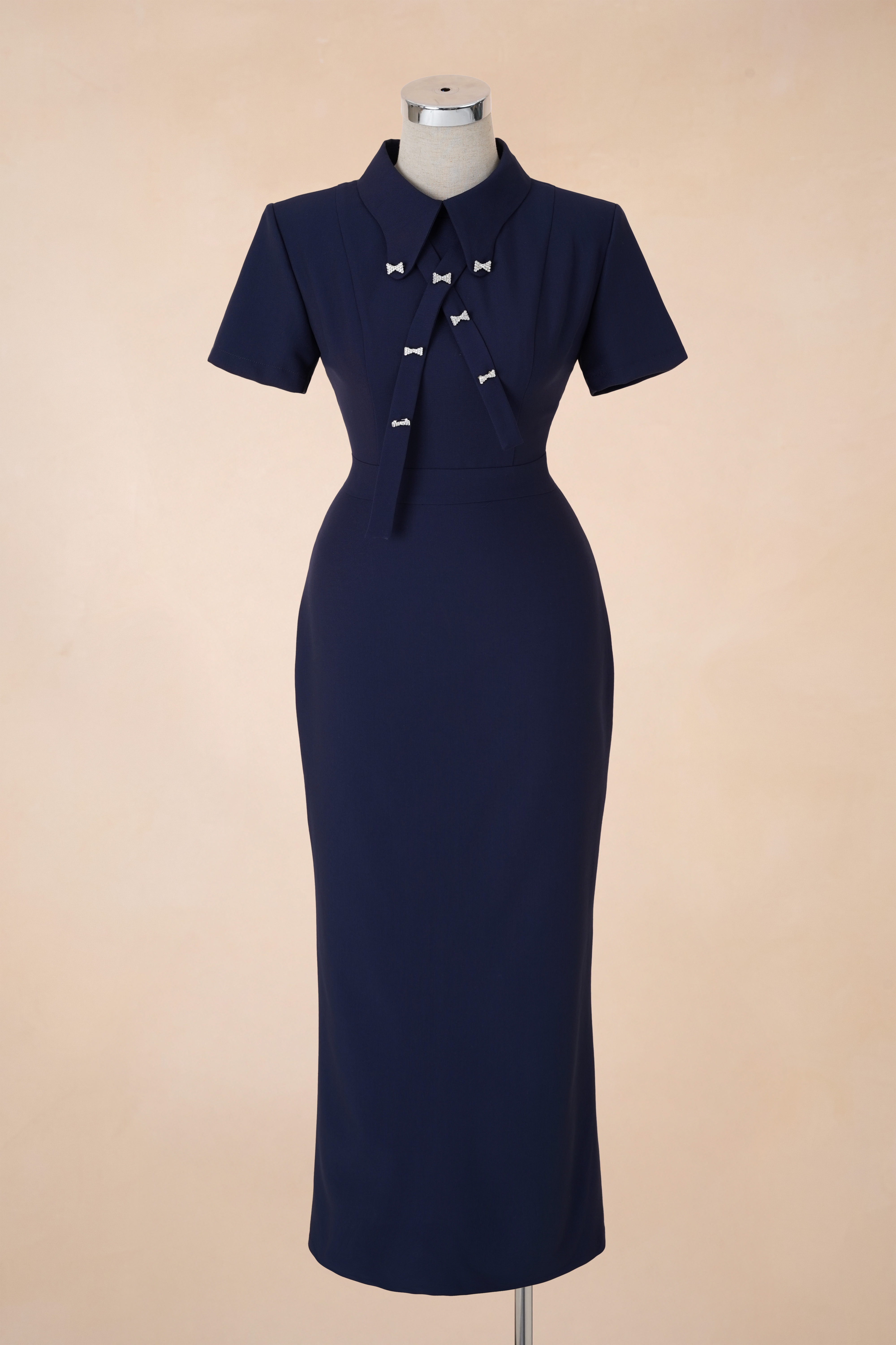 Đầm Bút Chì Tag Nơ Tay Cộc