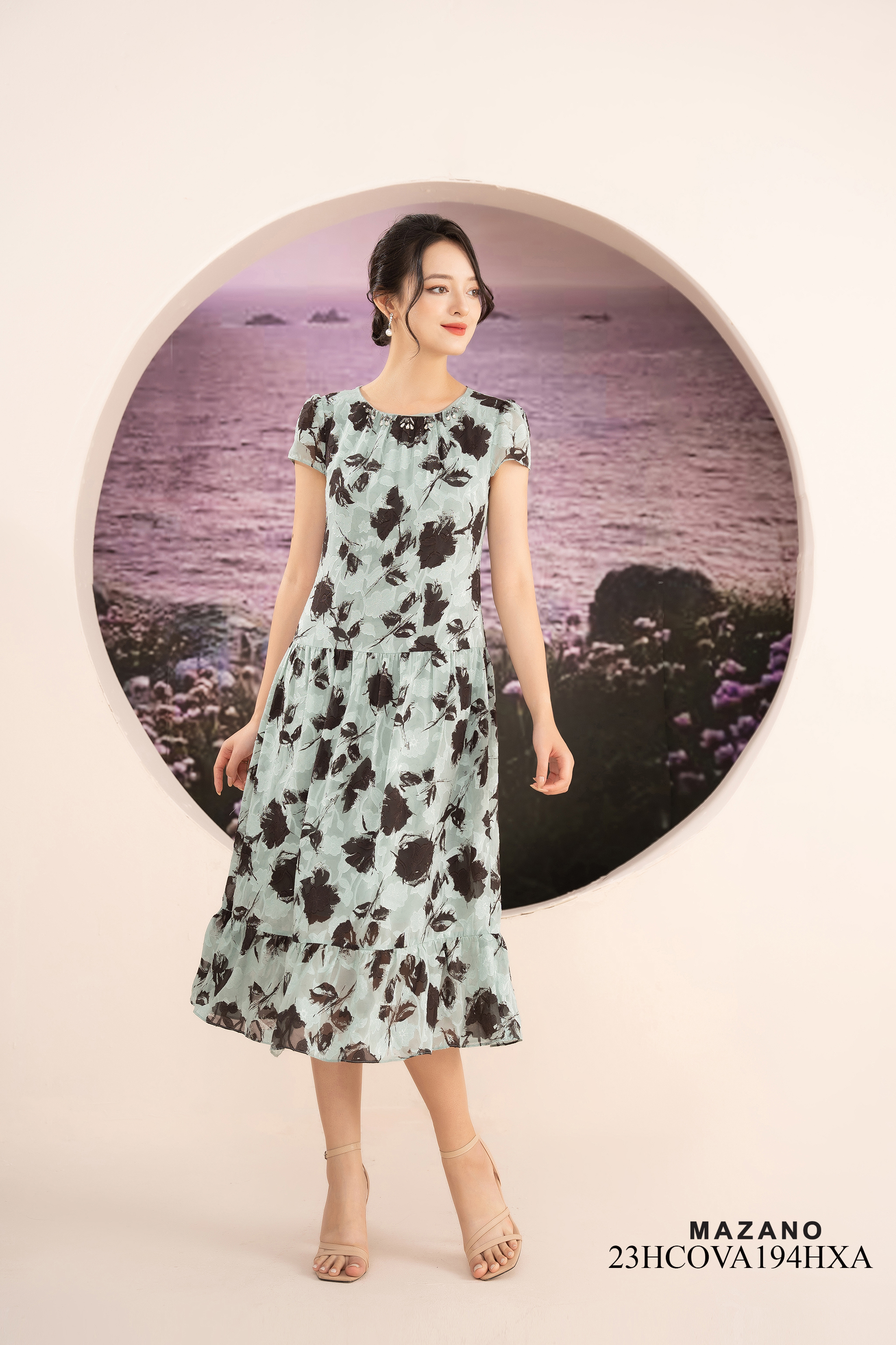 Đầm voan in hoa 3D cổ tết dây 23HC0VA194HXA