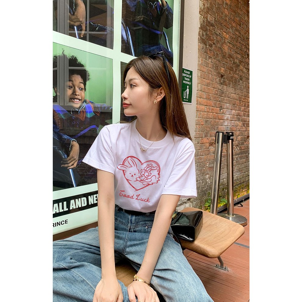 Áo thun nữ Tết form vừa regular ARD911 Miucho Chic cotton cổ tròn in artwork_thumbnail_5
