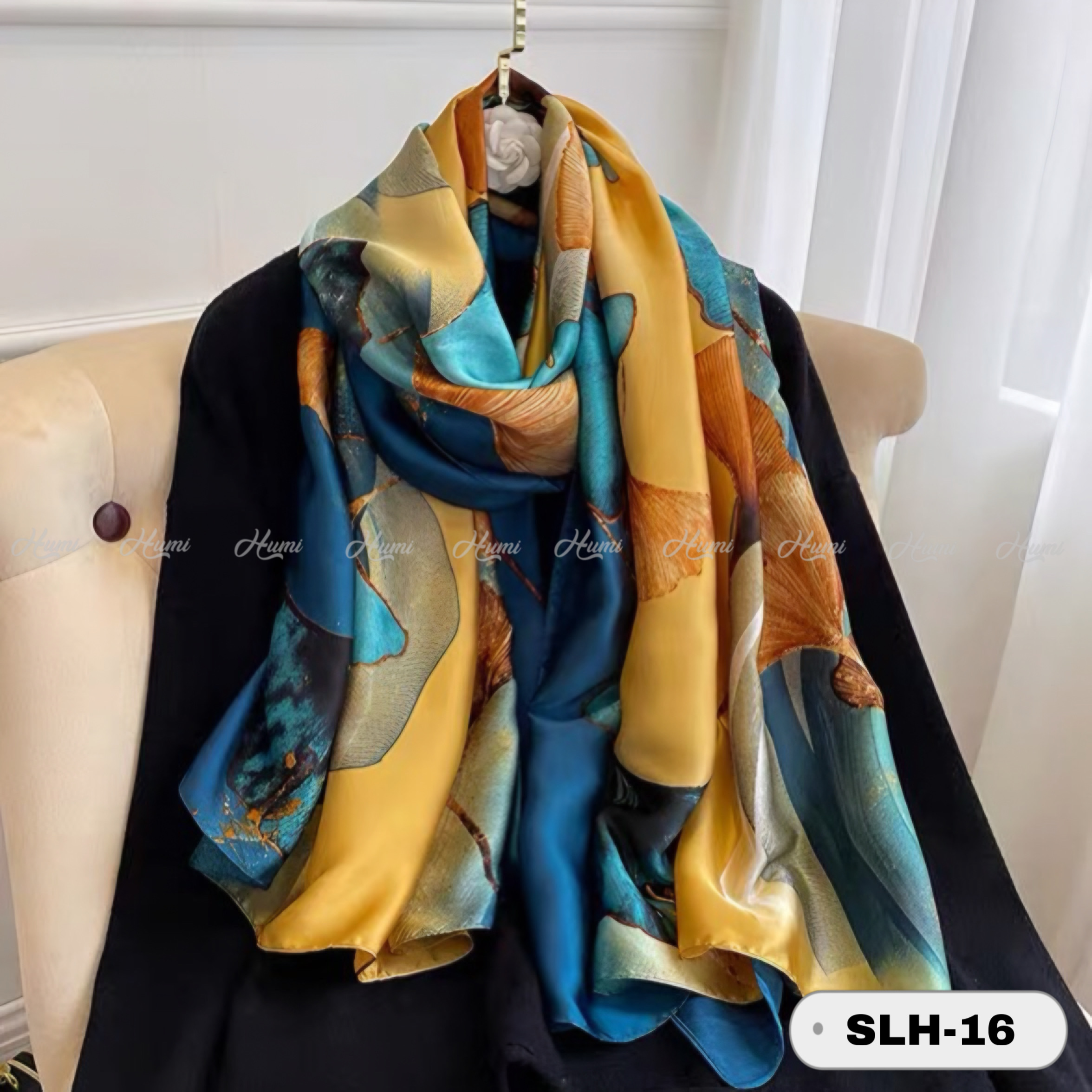 KHĂN CHOÀNG LỤA (SLH16)