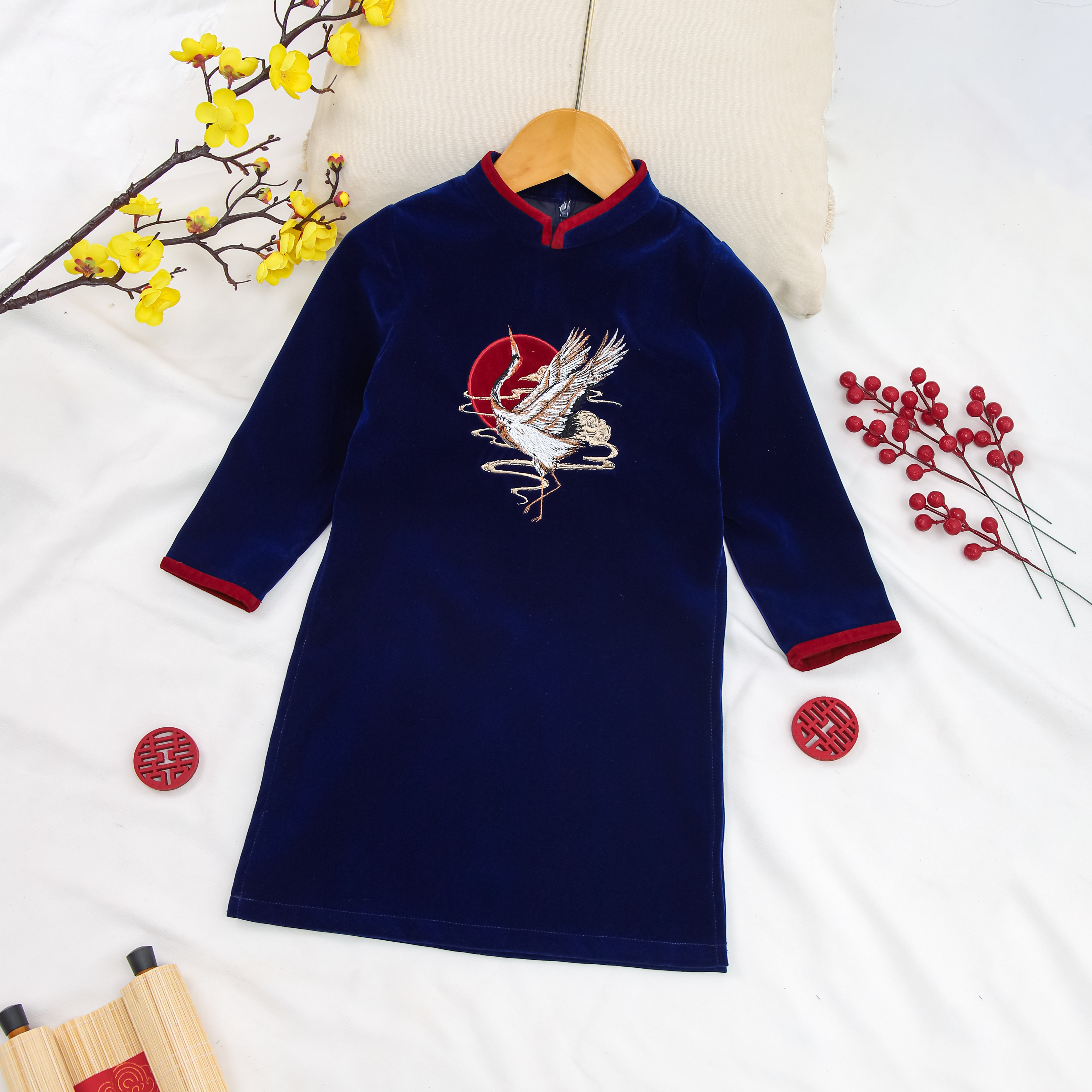 Áo dài nhung thêu nguyệt hạc_thumbnail_8