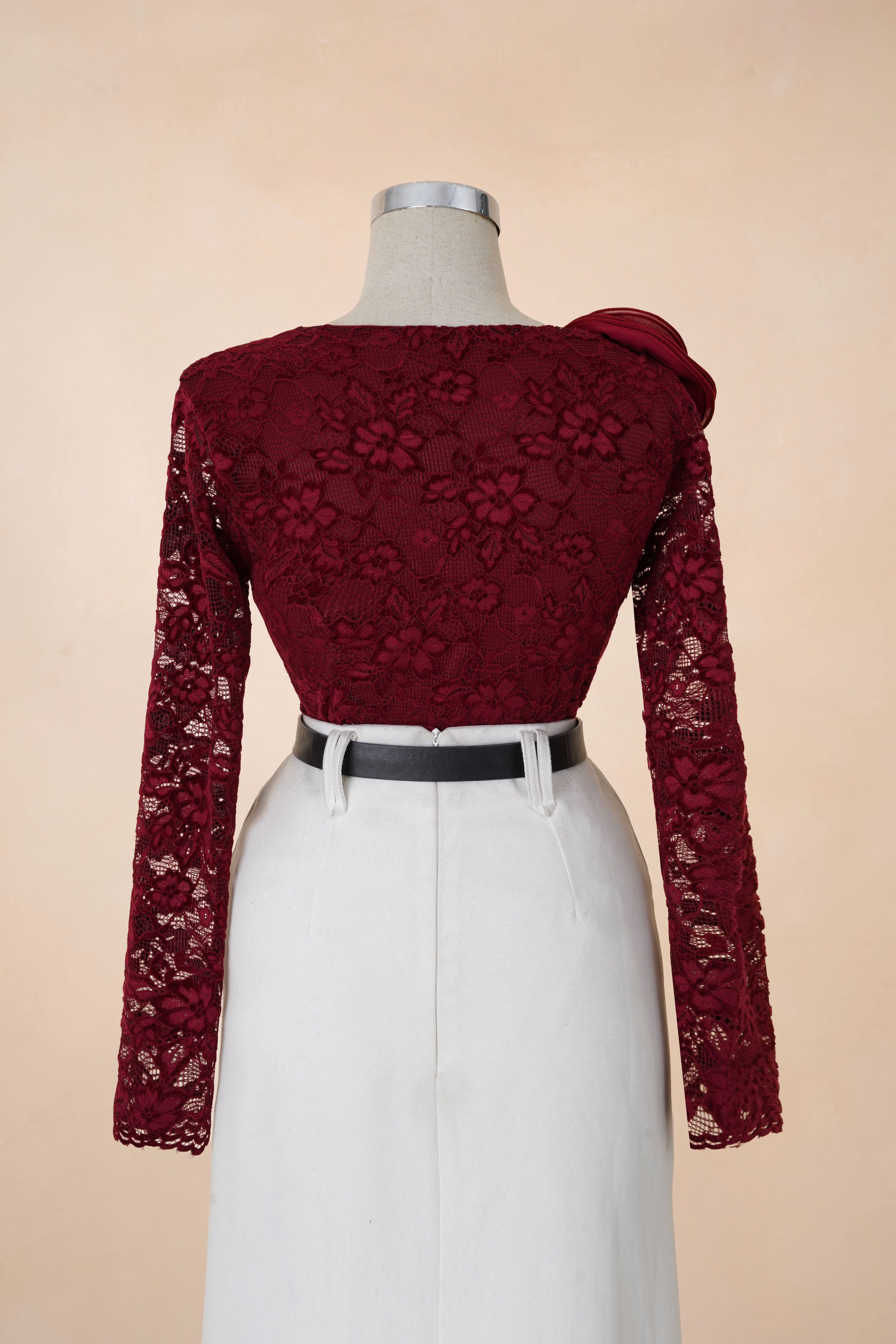 Áo Ren Cổ Lệch Hoa Vai