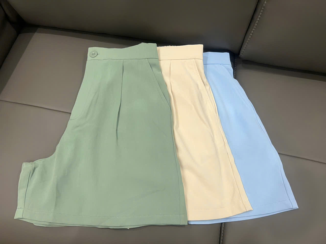 A2 SHORT ĐÙI GJ 3 MÀU -SALE 17/06