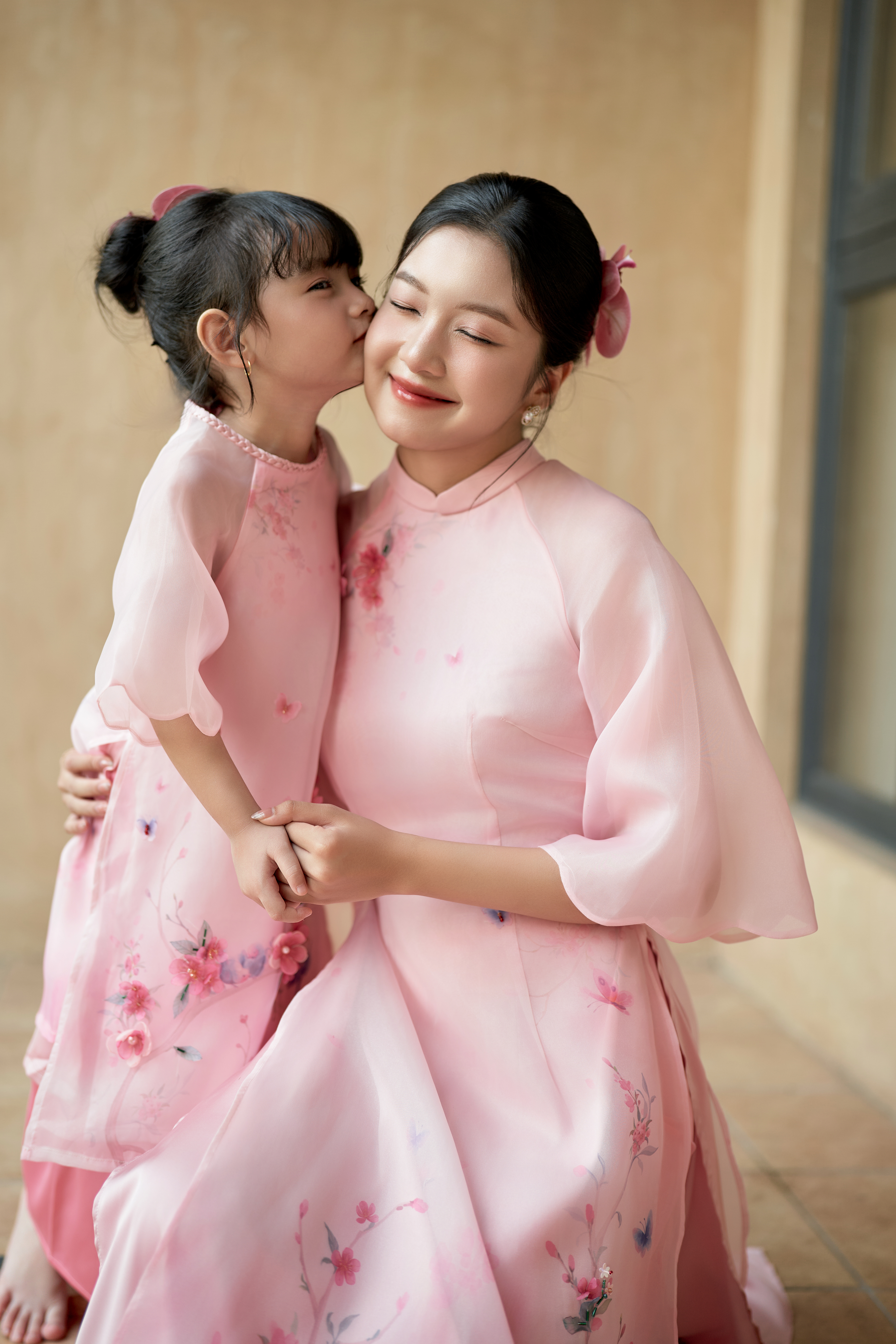 Áo dài mẹ Uyển Đào_thumbnail_4