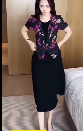 18323-Đầm xòe liền peplum phối hai màu  tím đen (voan, lót)