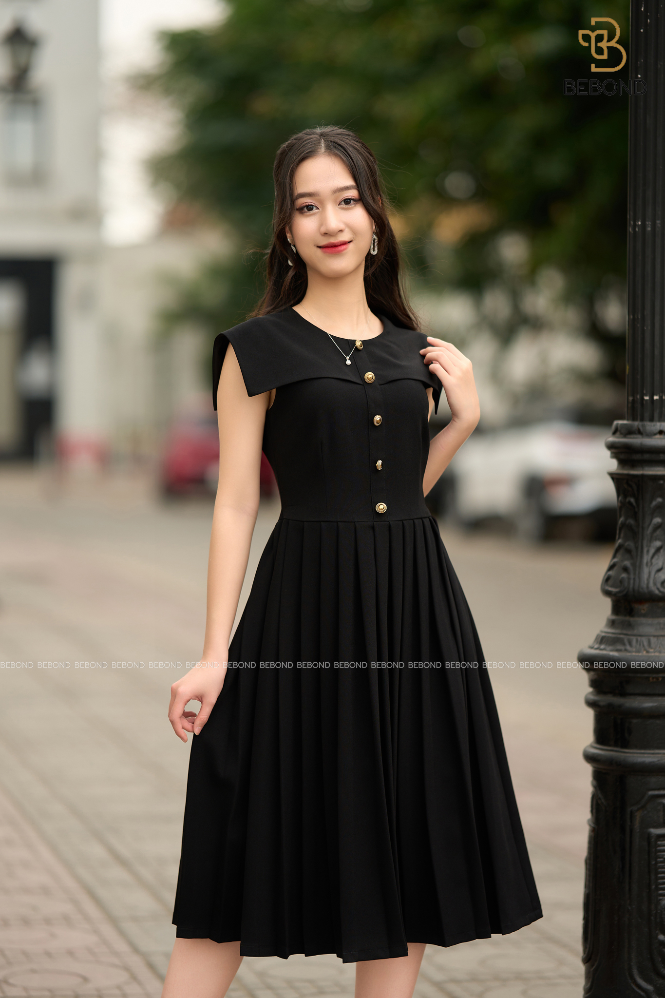 ĐẦM NỮ HOÀNG XẾP LY MÀU ĐEN- LOUISA DRESS_thumbnail_4
