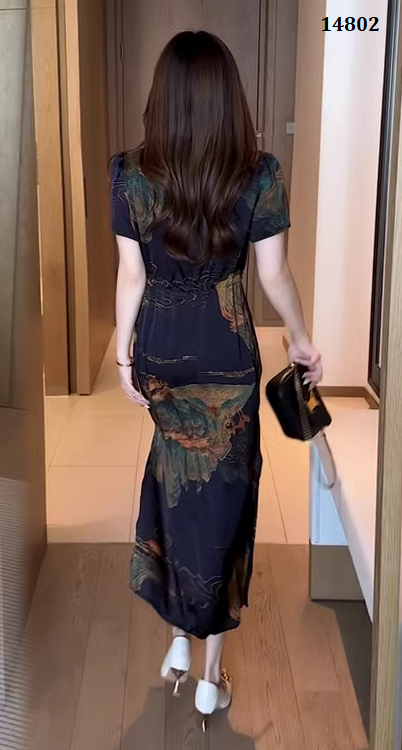 14802-Đầm suông eo  thắt dây cổ tàu cách điệu ( lụa mango)_thumbnail_2