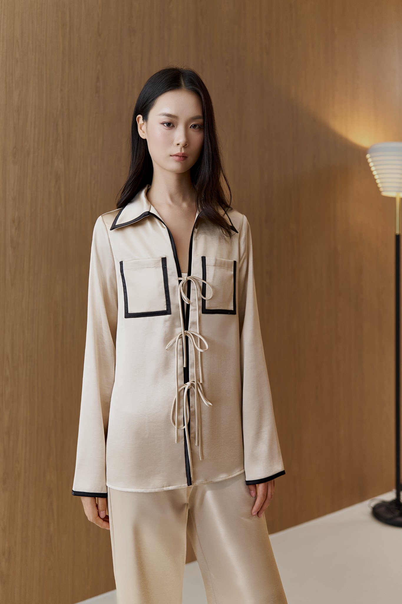 Bộ Lụa 𝑺𝒐𝒇𝒕 𝑯𝒐𝒖𝒓𝒔 áo dài tay, quần dài BN659_thumbnail_2