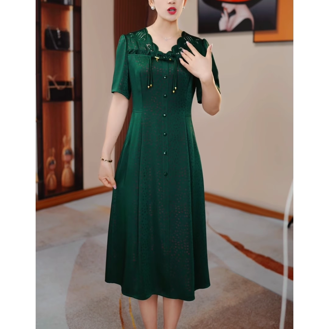 17836-Đầm suông  xanh cổ tàu viền ren cách điệu ( lụa , ren)_thumbnail_0